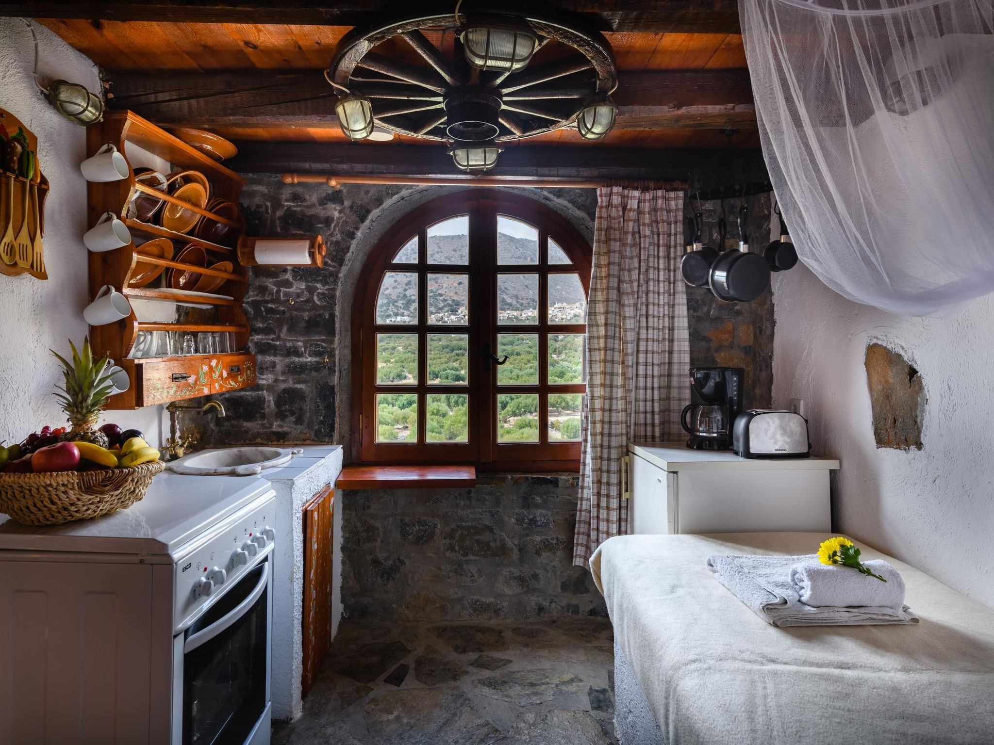 Authentisches kretisches Steinhaus Clio mit Aussicht-Binnen