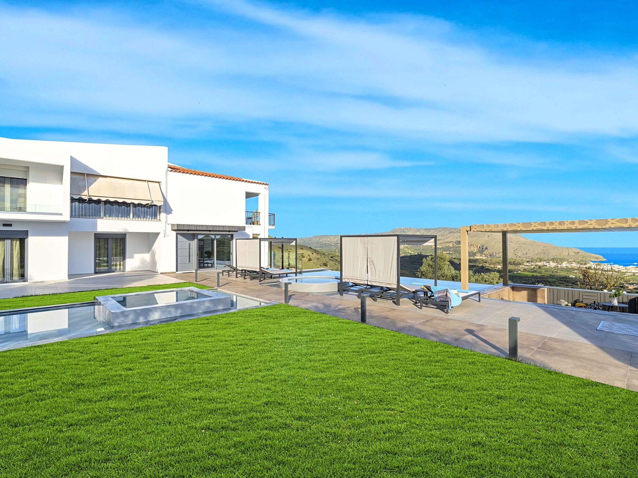 "Mistral Suite" mit Whirlpool-Image-tags.info