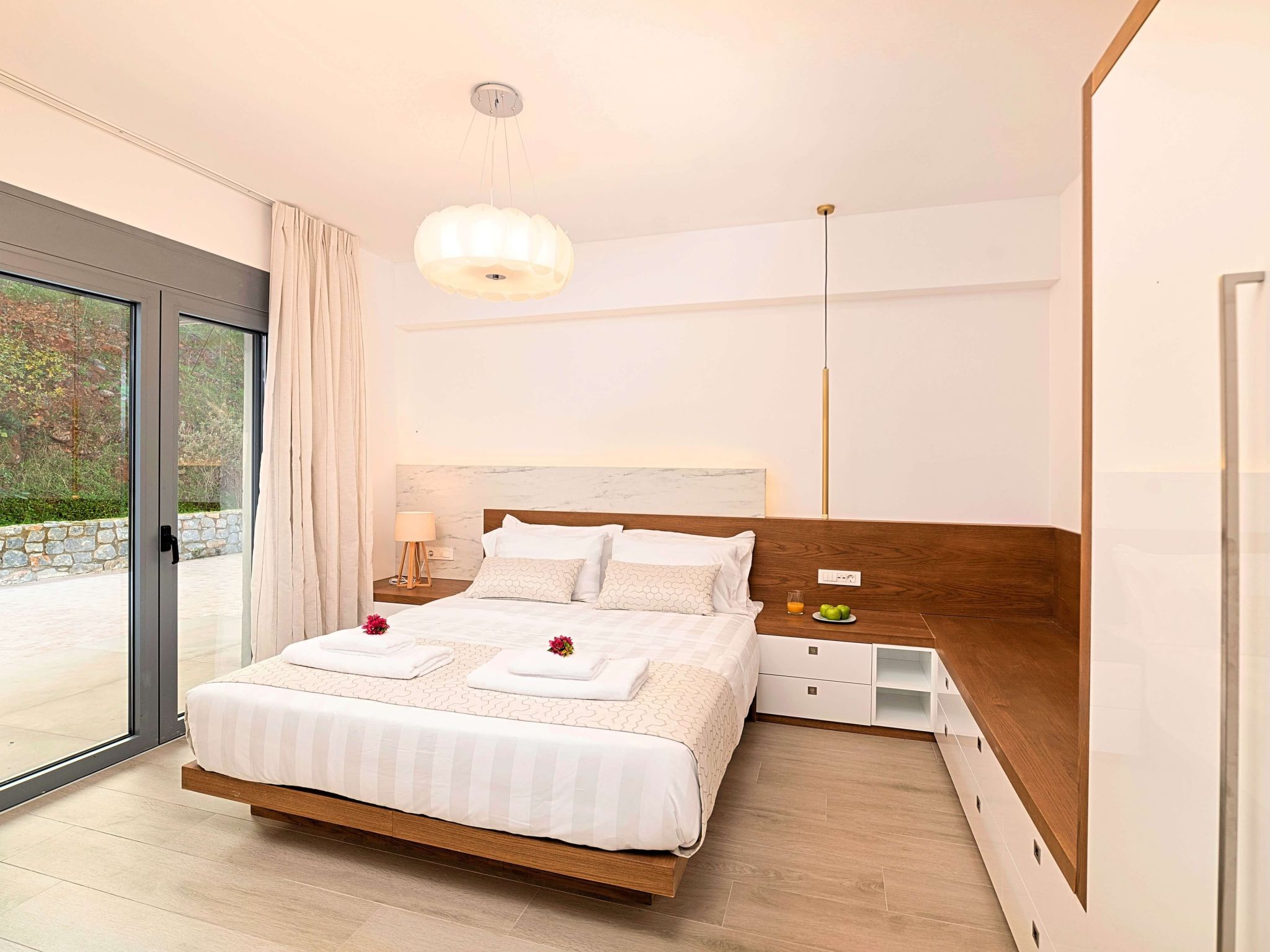 "Mistral Suite" mit Whirlpool-Image-tags.info