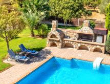 Mirsini Villa: Luxe privévilla met zwembad en jacuzzi, 600m van zee Almyrida - thumbnail 4