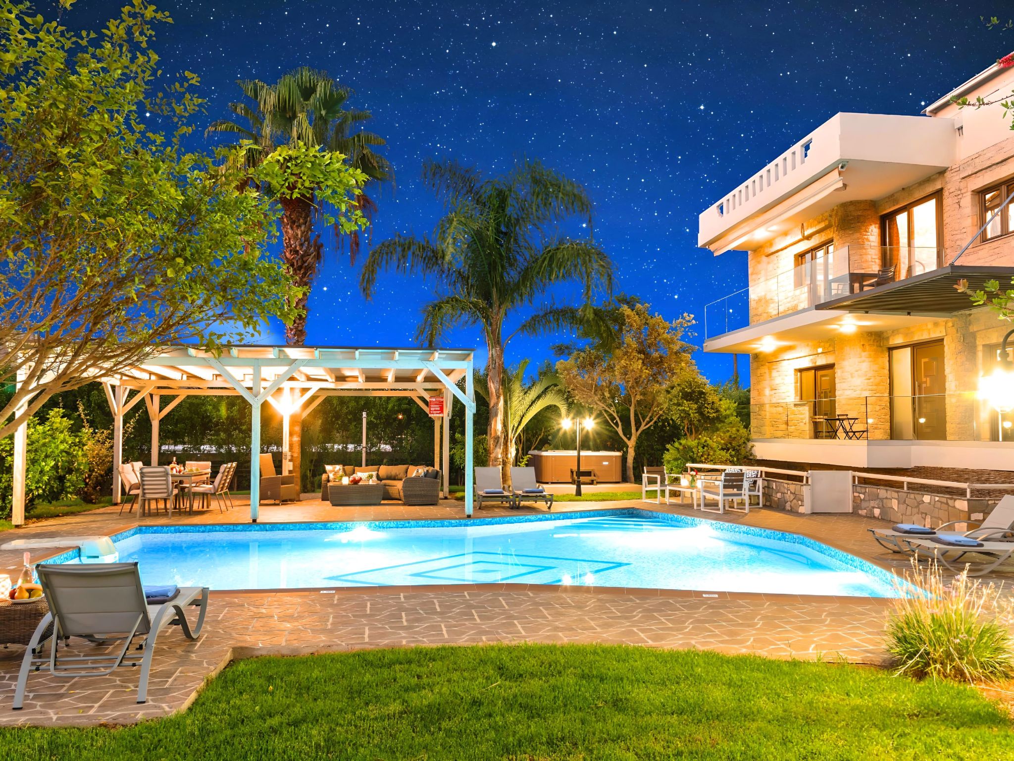 Mirsini Villa Privater Pool Jacuzzi-Binnen