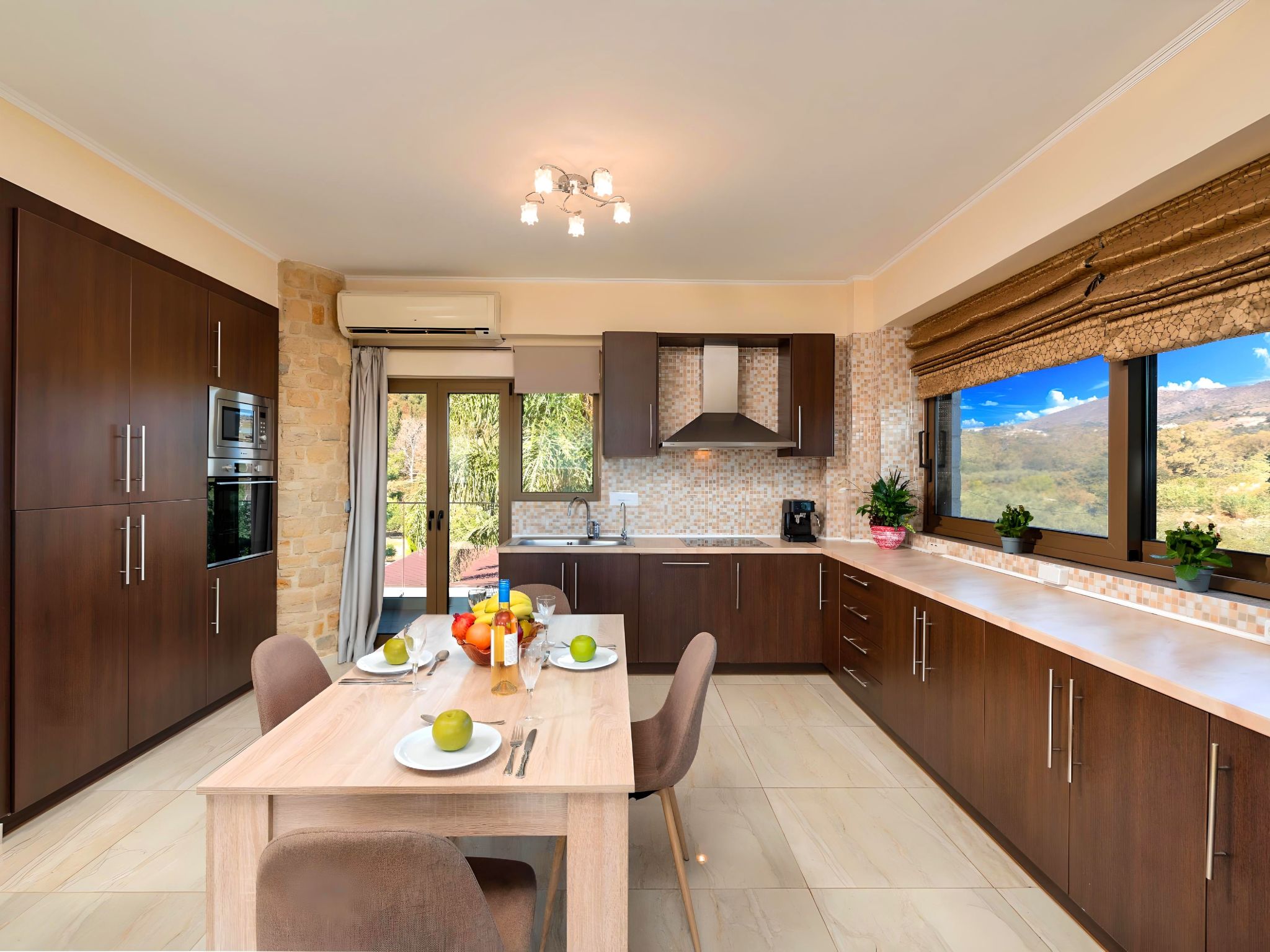 Mirsini Villa Privater Pool Jacuzzi-Binnen