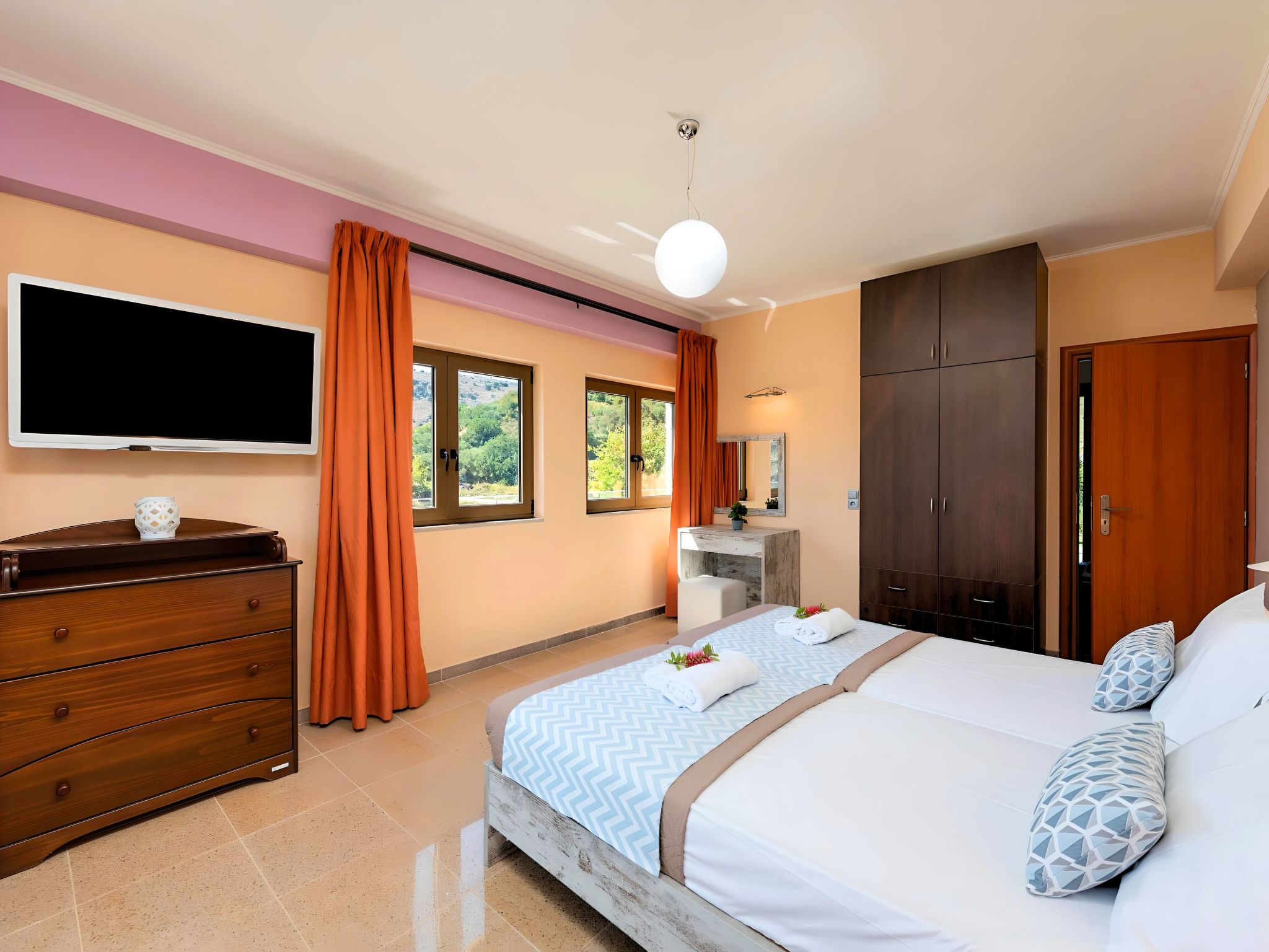 Mirsini Villa Privater Pool Jacuzzi-Binnen