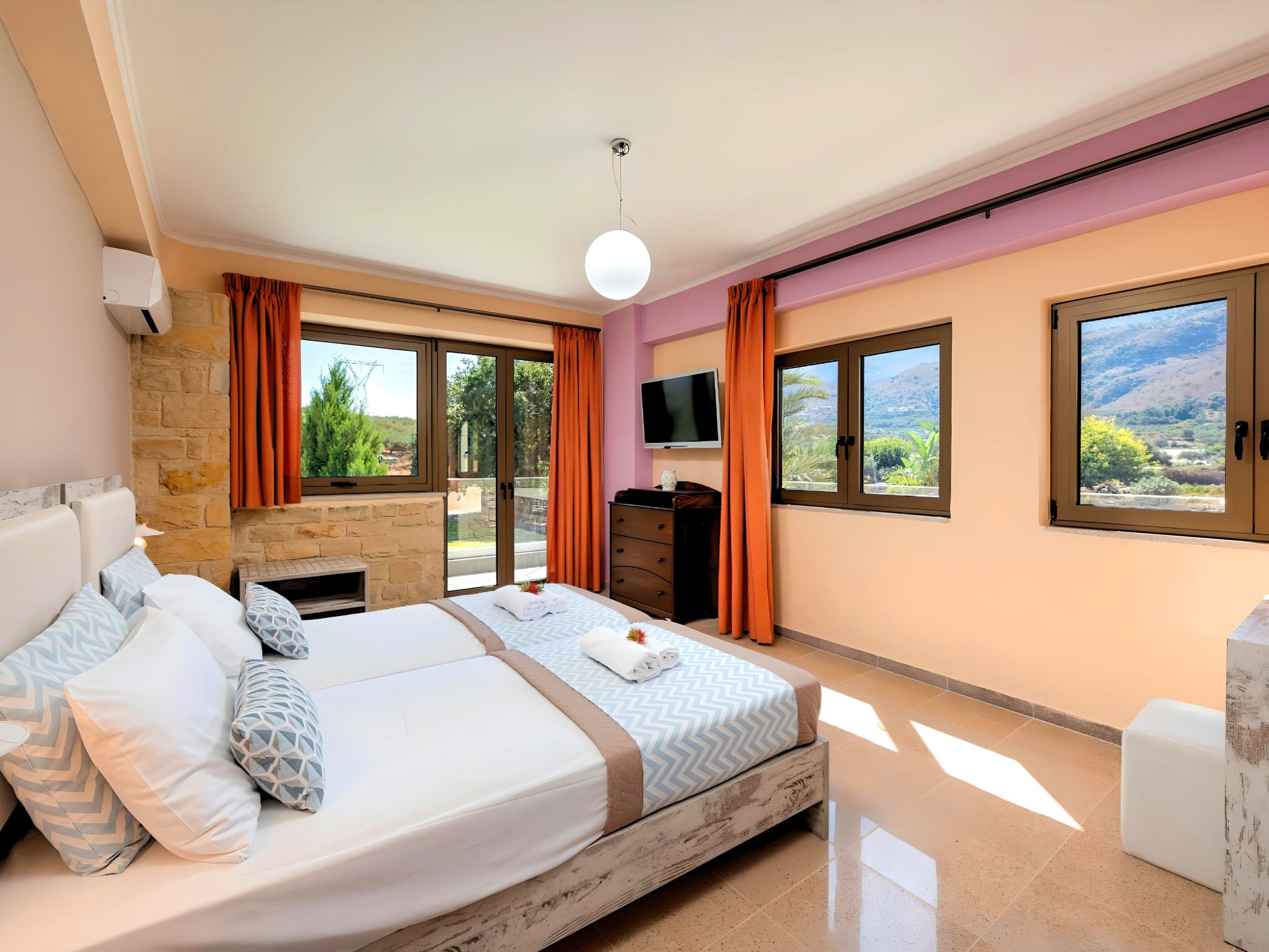 Mirsini Villa Privater Pool Jacuzzi-Binnen