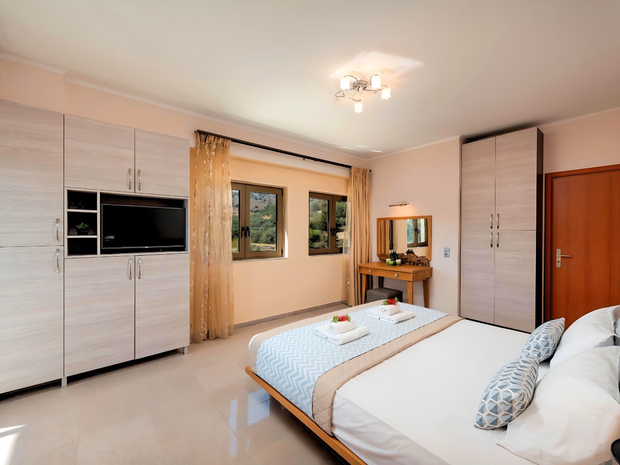 Mirsini Villa Privater Pool Jacuzzi-Binnen