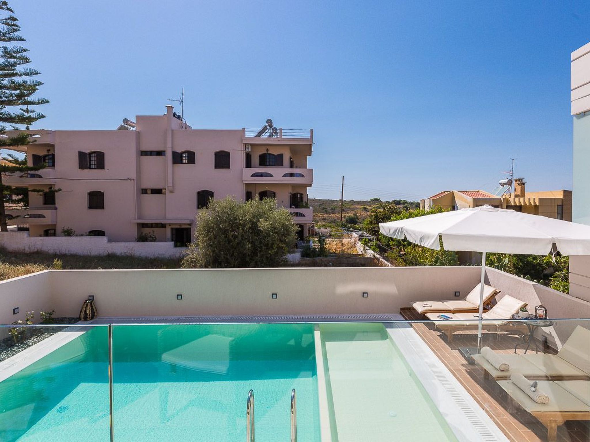 Villa Amelia I Kostenloser 8-Sitzer Mini-Van und Pool-Binnen