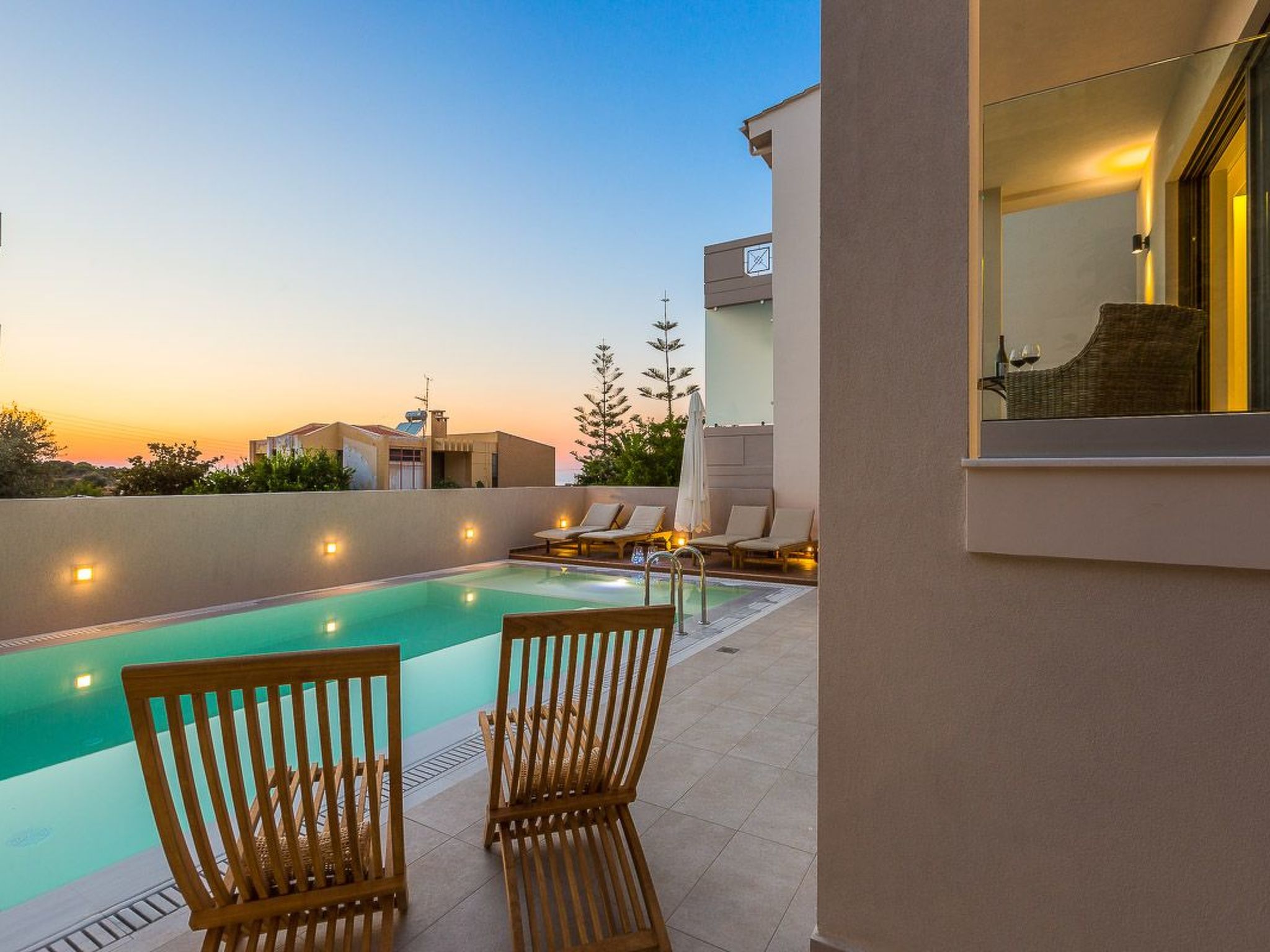 Villa Amelia I Kostenloser 8-Sitzer Mini-Van und Pool-Binnen