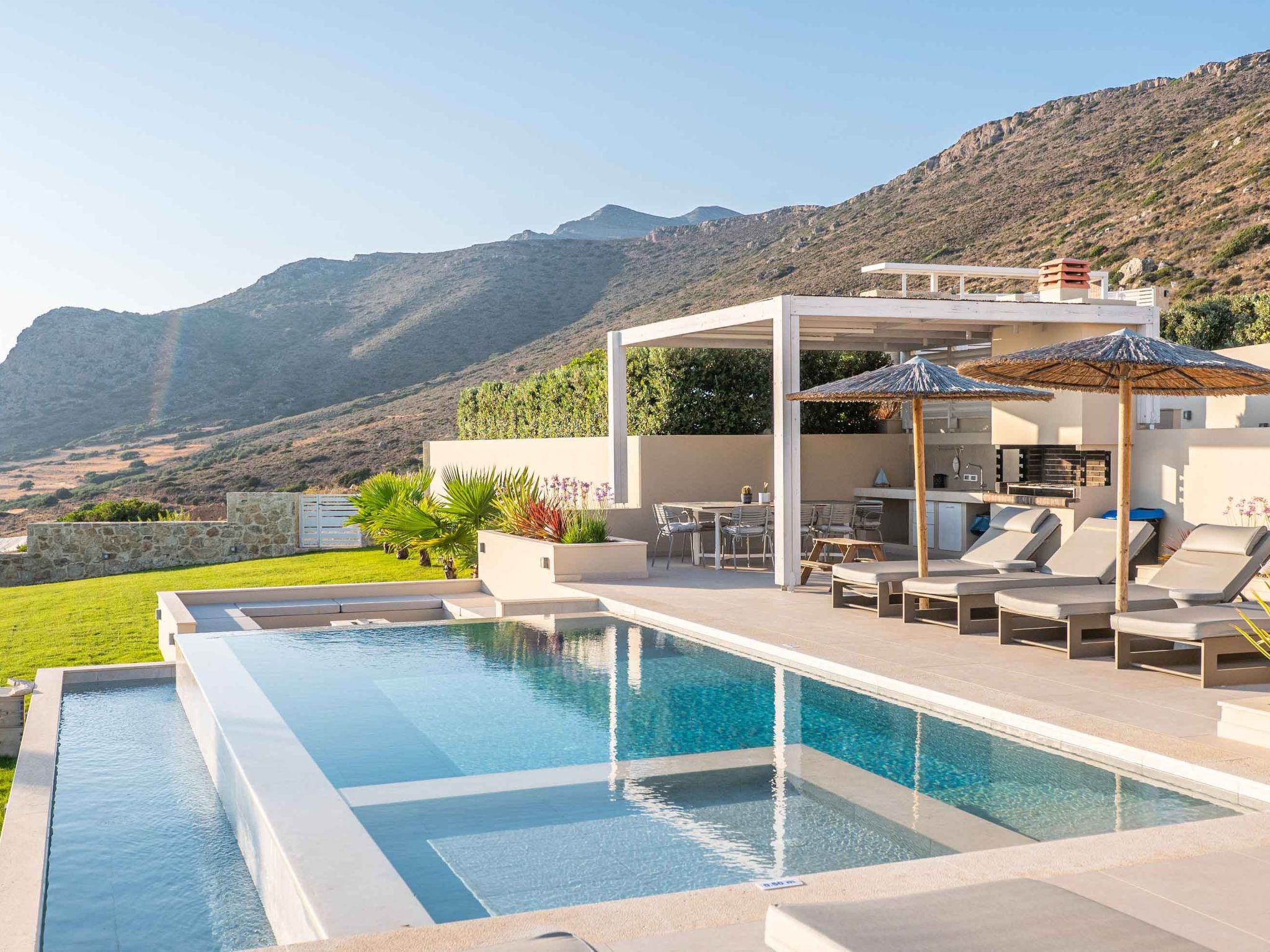 Villa Cielo I''Free'' Beheizter Pool, herrlicher Meerblick-Binnen