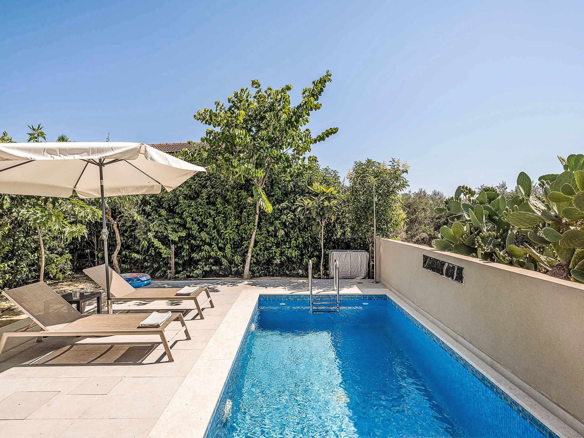 Villa Anthos - Luxuriöse 1-BDR Villa, ''Beheizter'' Pool