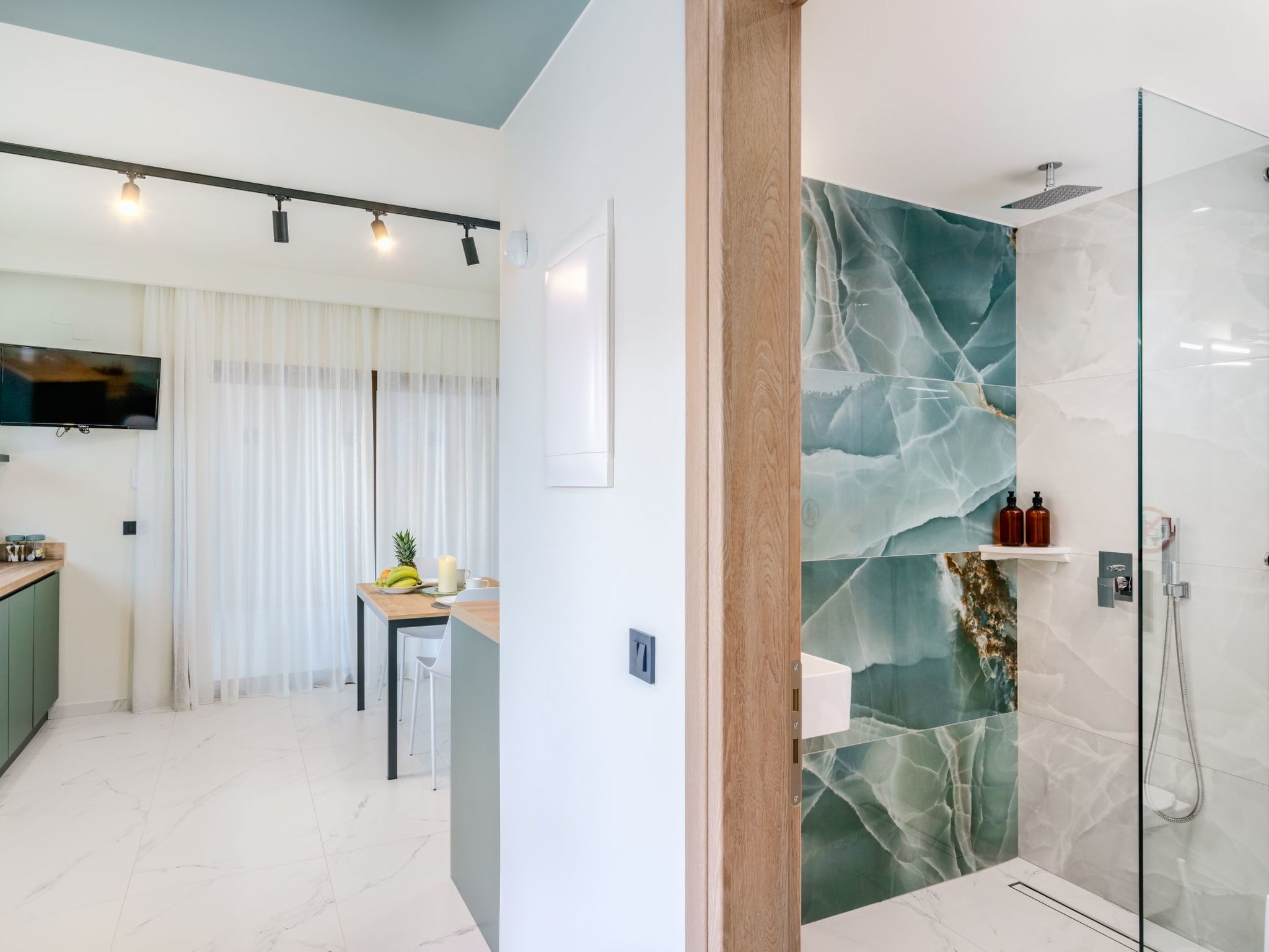 Villa Anthos - Luxuriöse 1-BDR Villa, ''Beheizter'' Pool-Binnen