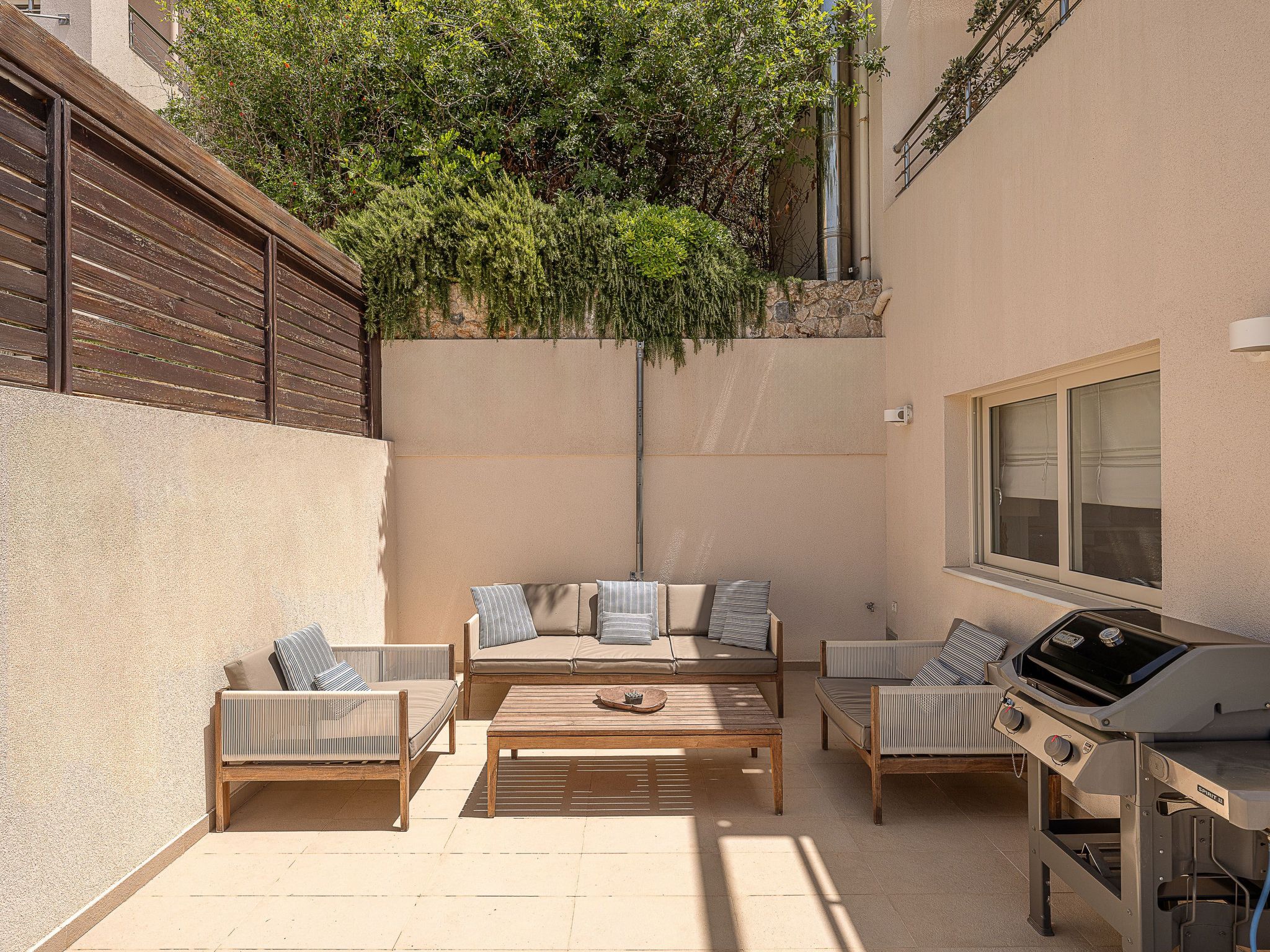 Adeste Seaview Villa I l Pool, BBQ und 900m zum Meer-Binnen