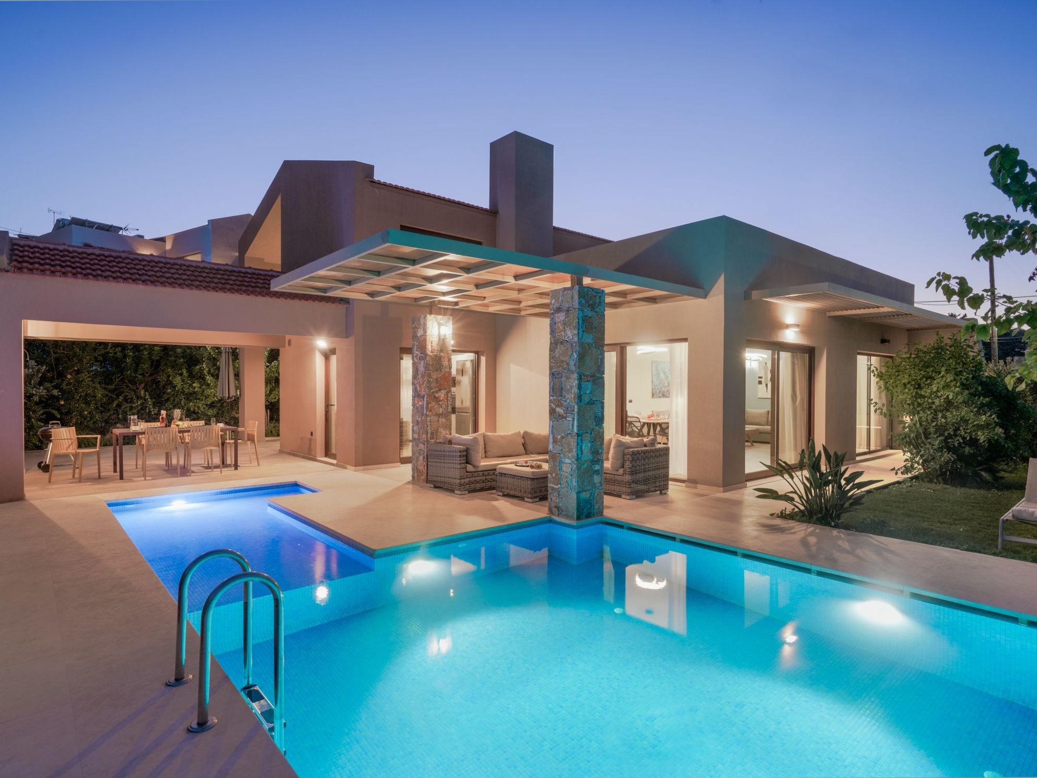 Villa Fos - Privater Pool, Eleganz und Meerblick-Binnen