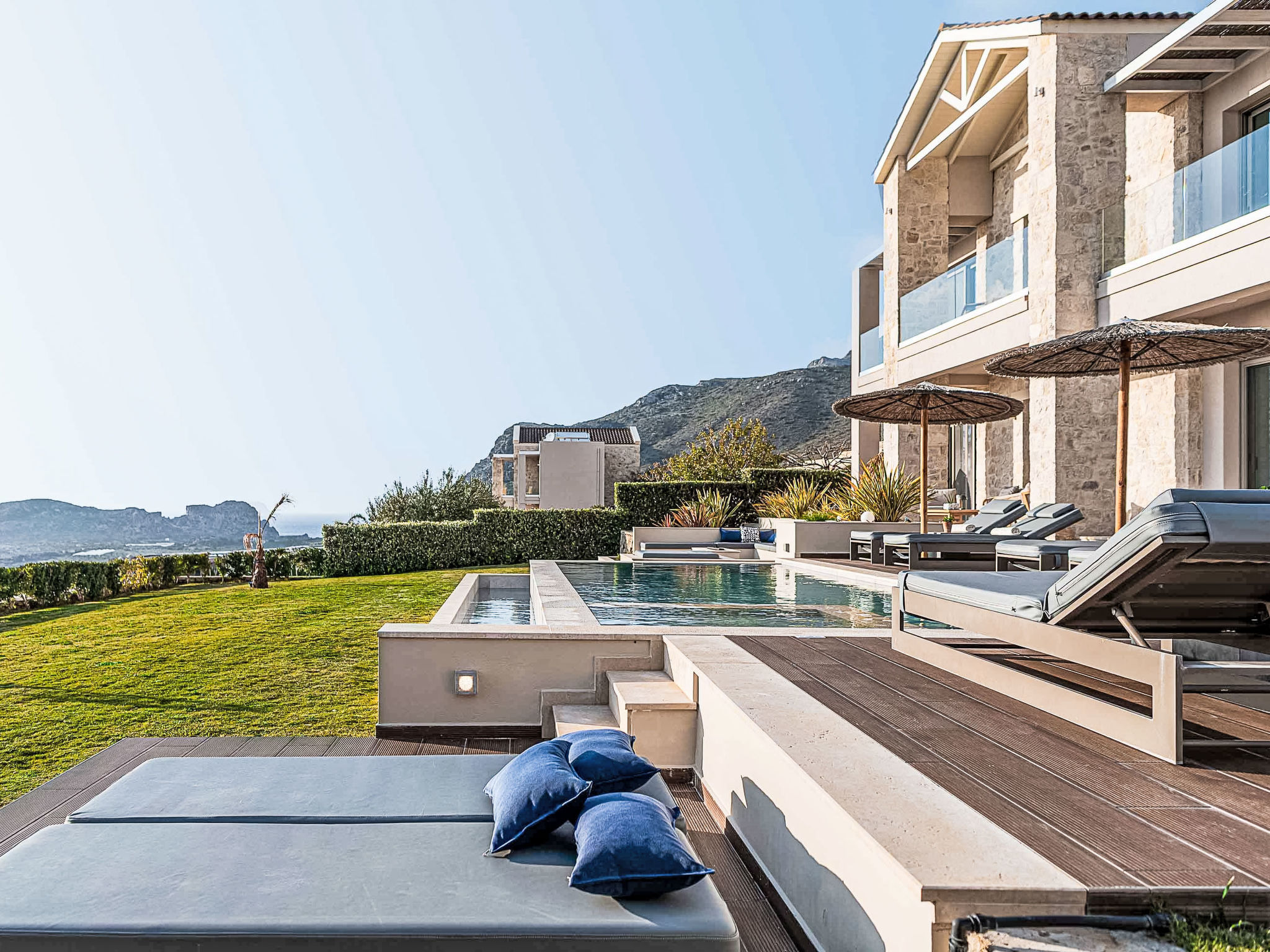 Villa Mare I ''Free'' Beheizter Pool, Unendlich blau - Outside