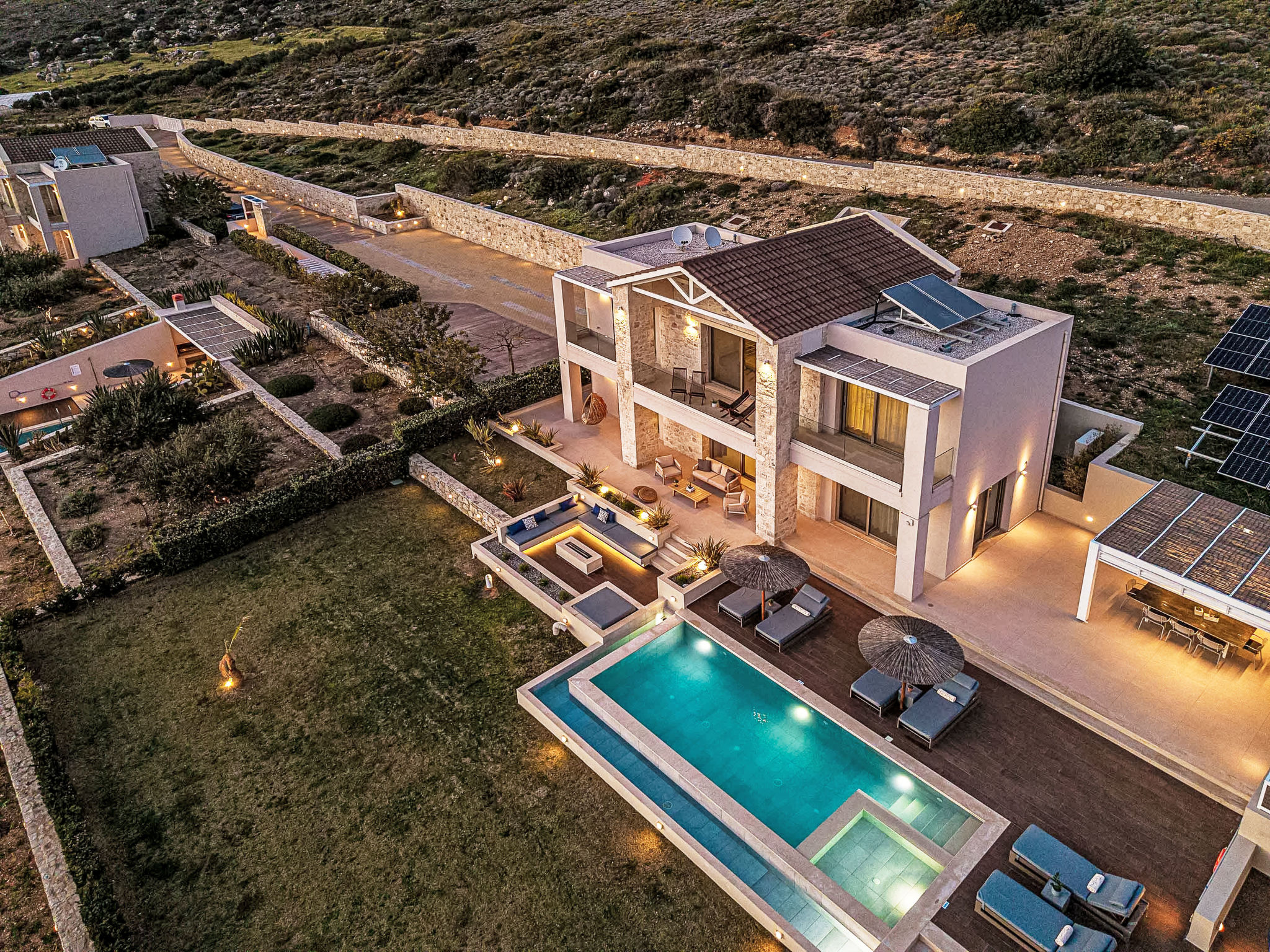 Villa Mare I ''Free'' Beheizter Pool, Unendlich blau - Inside