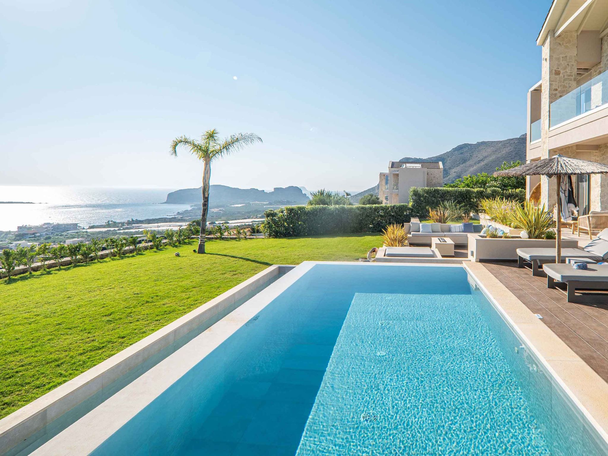 Villa Mare I ''Free'' Beheizter Pool, Unendlich blau-Binnen