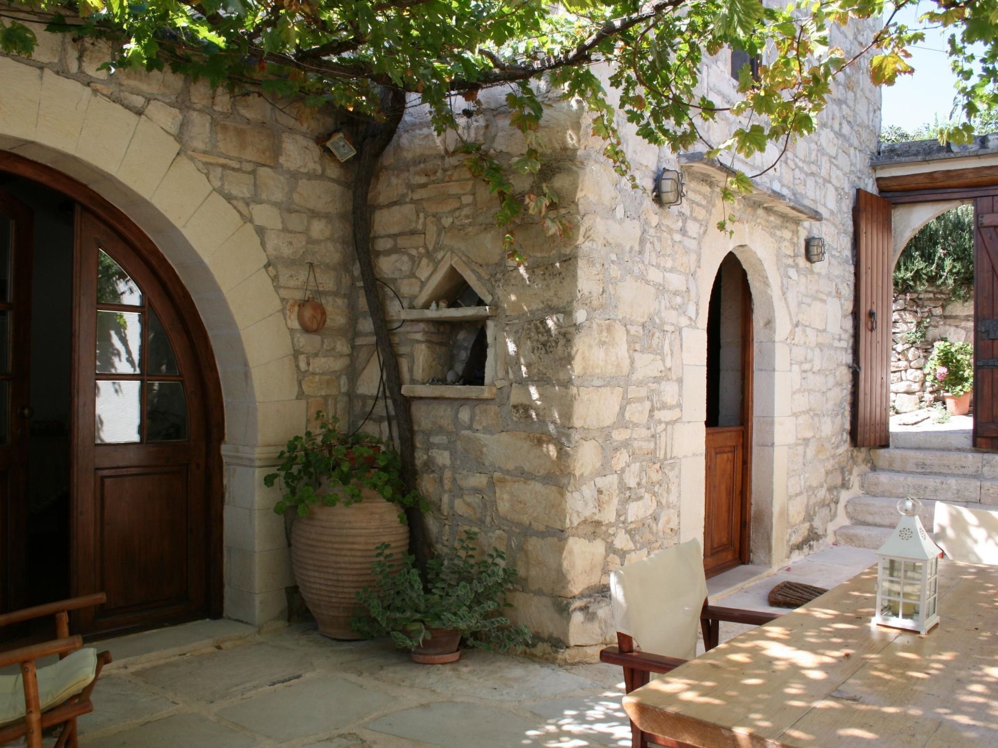 This romantic stone cottage was originally built in 1863 and has been renovated with much attention to detail to retain the rustic traditional Cretan architecture and features. The cottage is located ..