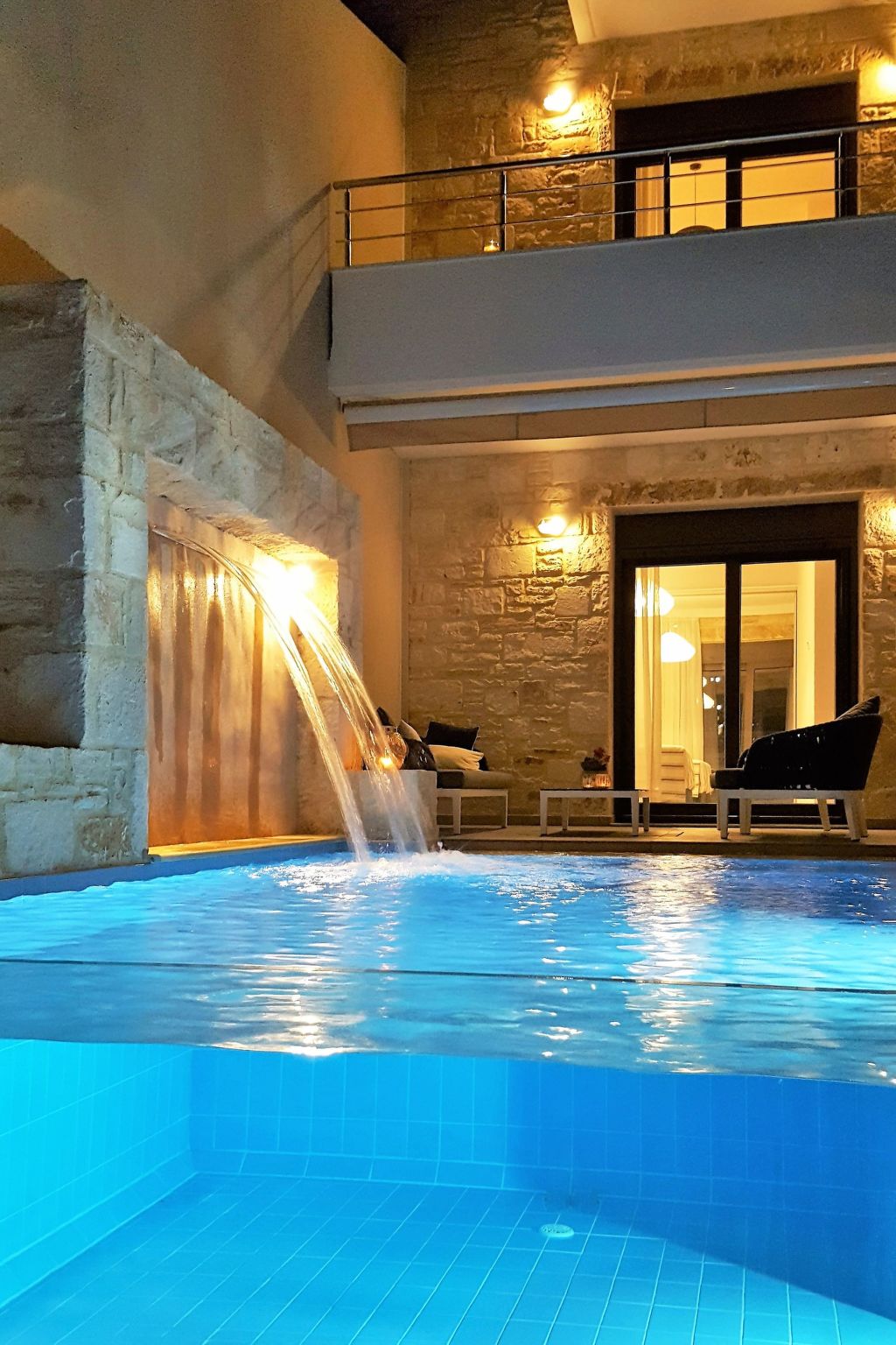 Gut ausgestattete Villa mit Pool und privatem Garten-Binnen