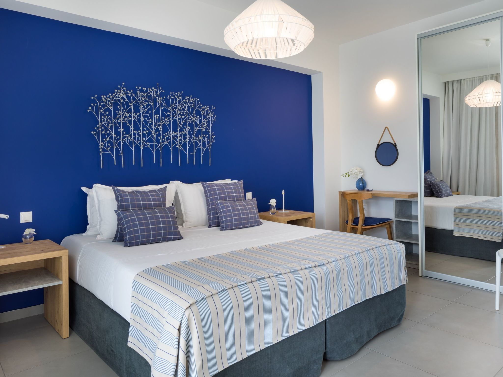 Gut ausgestattete Villa mit Pool und privatem Garten-Binnen