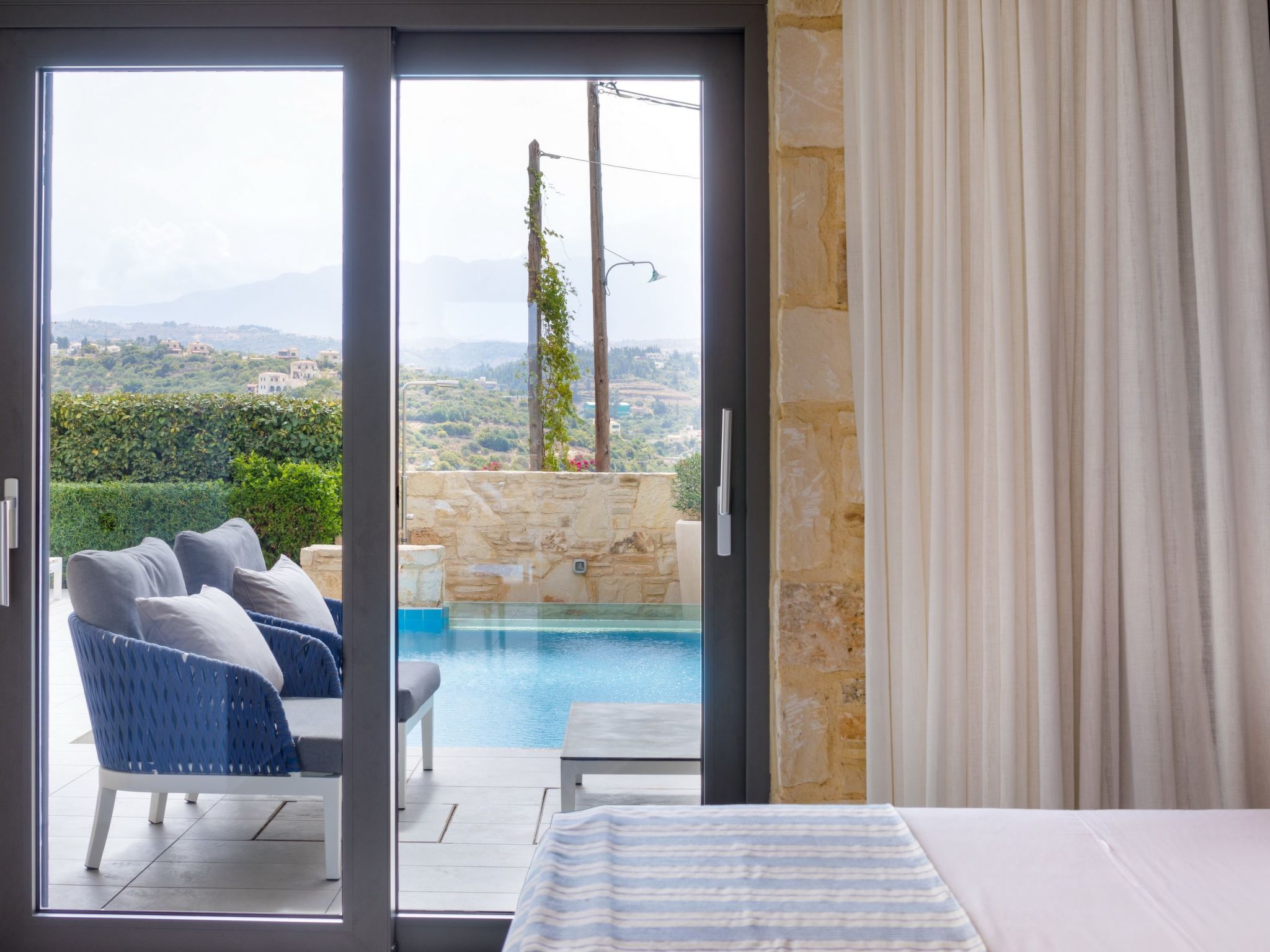 Gut ausgestattete Villa mit Pool und privatem Garten-Binnen