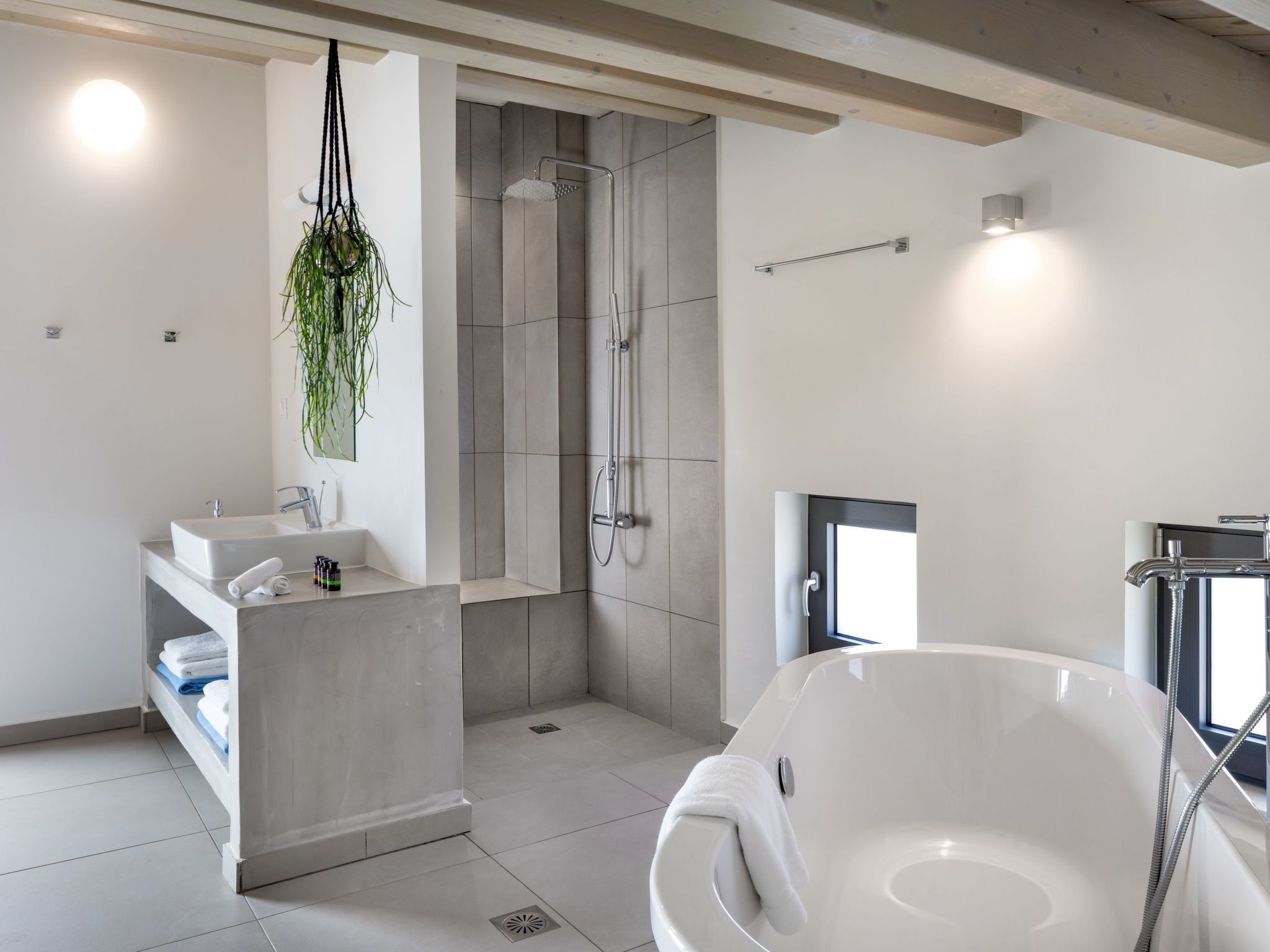 Luxusvilla in Almyrida mit wunderschönem Blick-Binnen