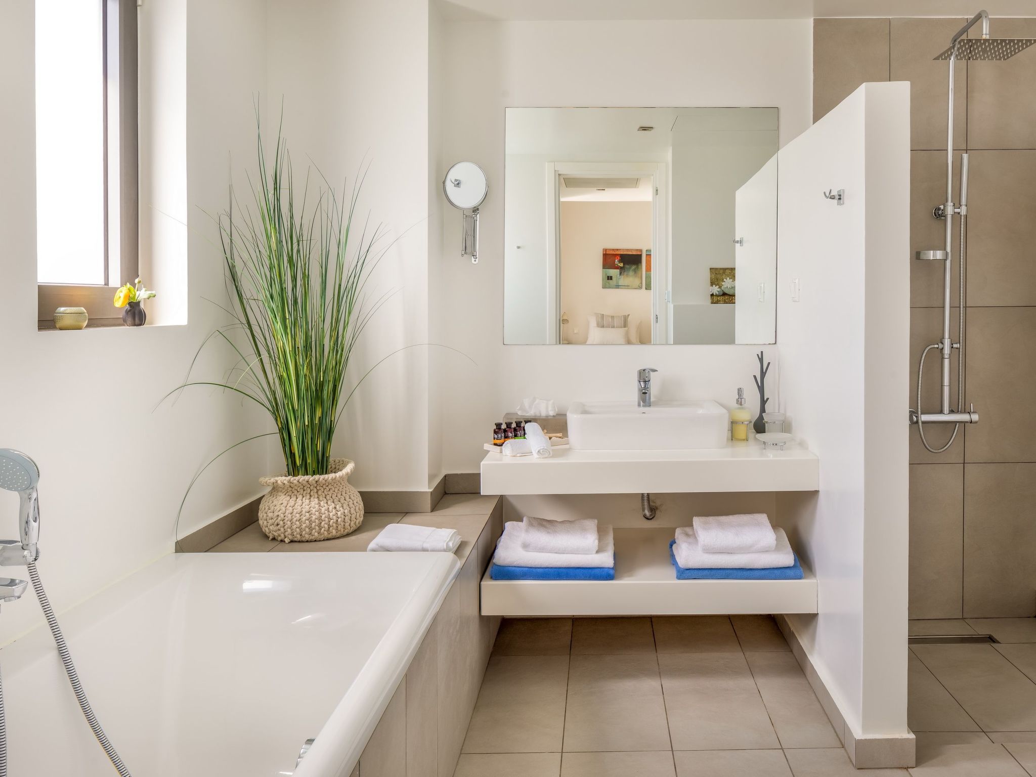 Luxusvilla in Almyrida mit wunderschönem Blick-Binnen