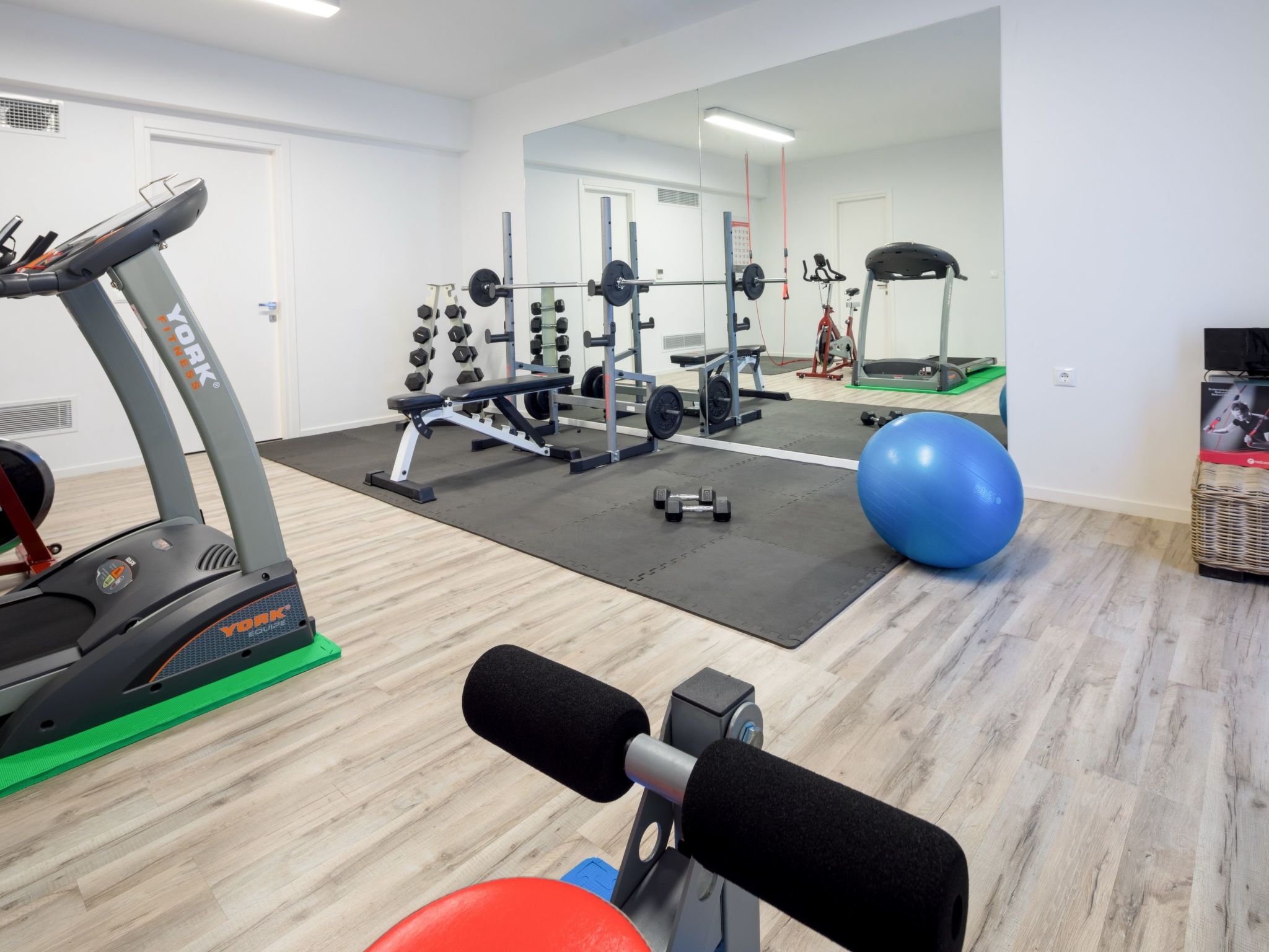 Luxusvilla in Almyrida mit wunderschönem Blick-Binnen