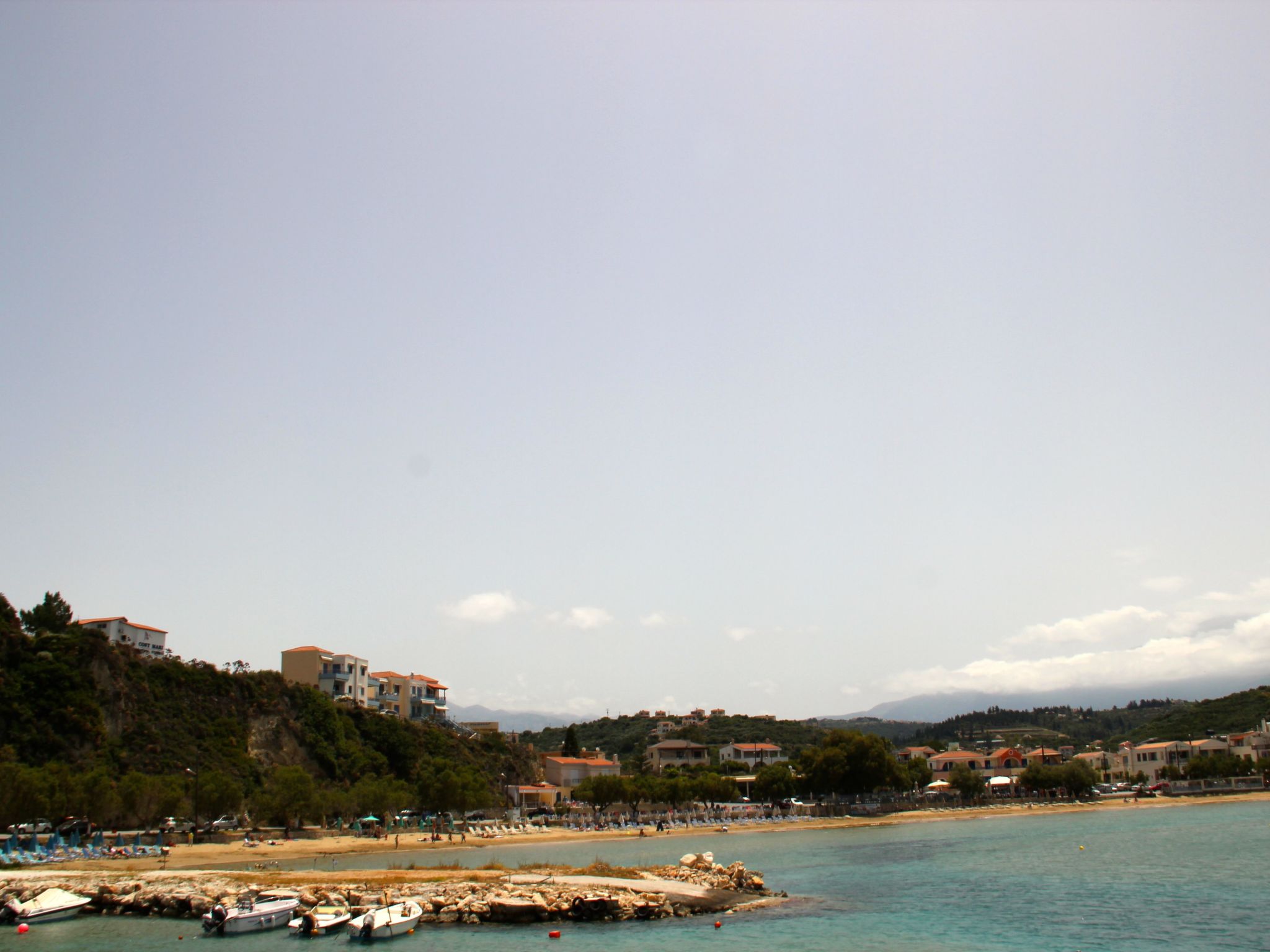 Villa mit Pool für bis zu 8 Personen. Meerblick.-Binnen