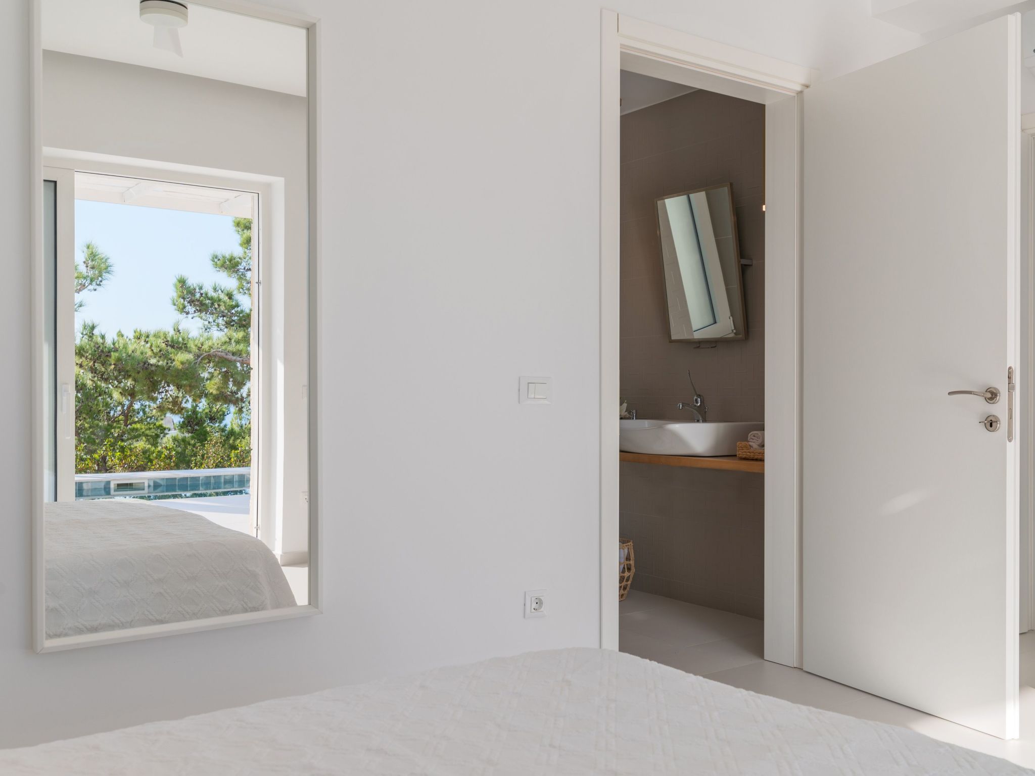 Villa Maria mit privatem Pool und Meerblick-Binnen