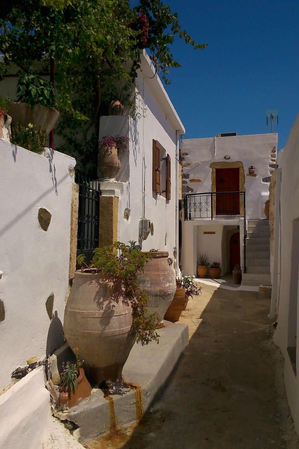 In Pefki mit Terrasse und Grill