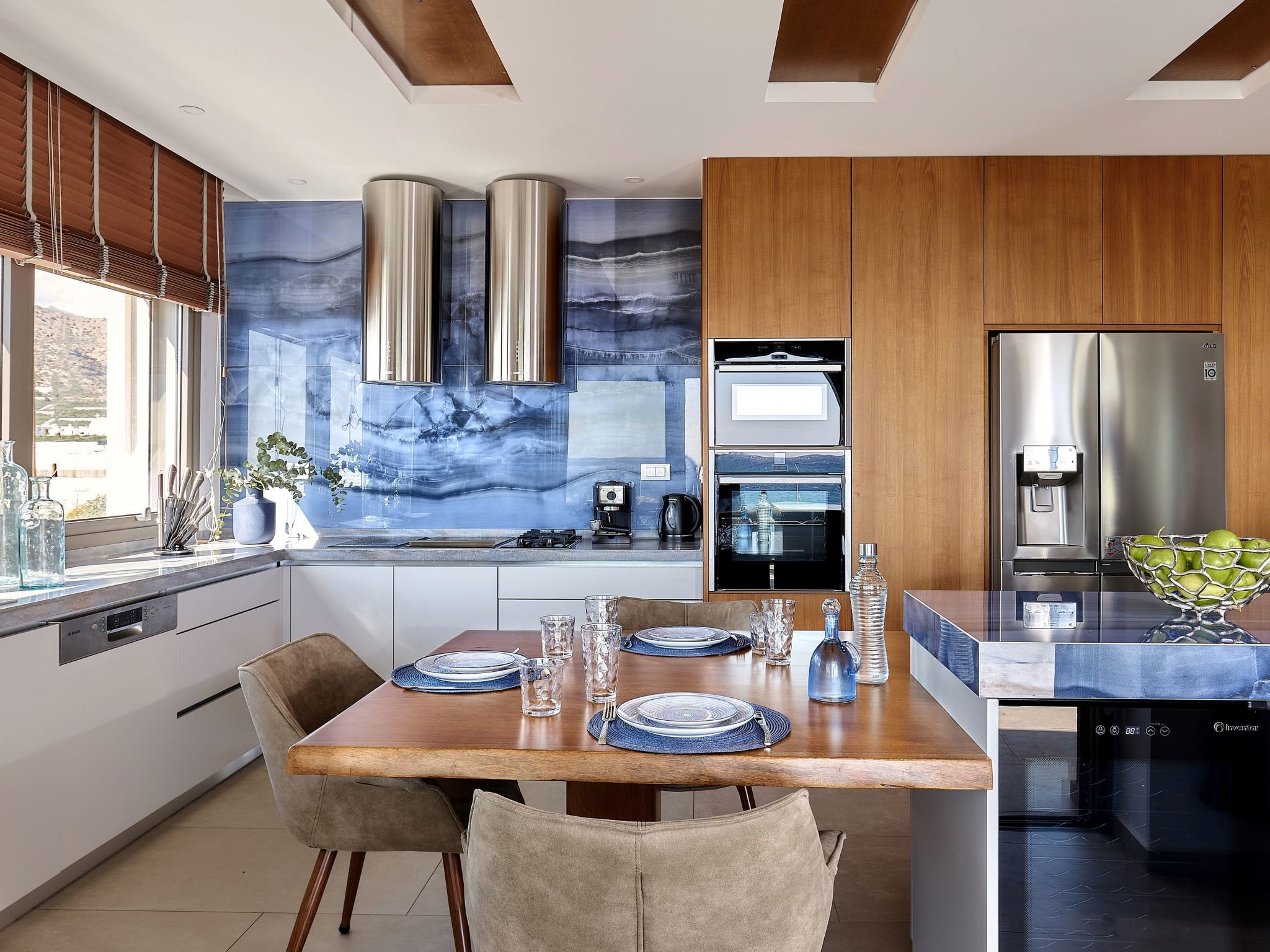 Villa Galilean Moons für 16 Personen und 8 Kinder-Image-tags.info