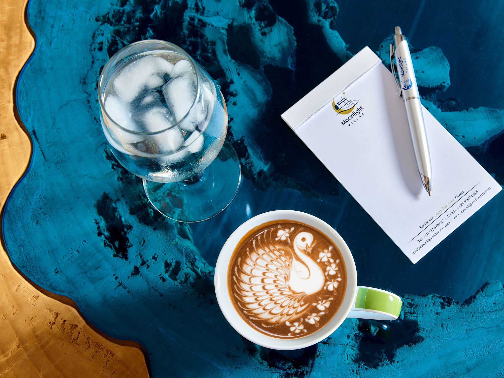 Villa Galilean Moons für 16 Personen und 8 Kinder-Image-tags.info