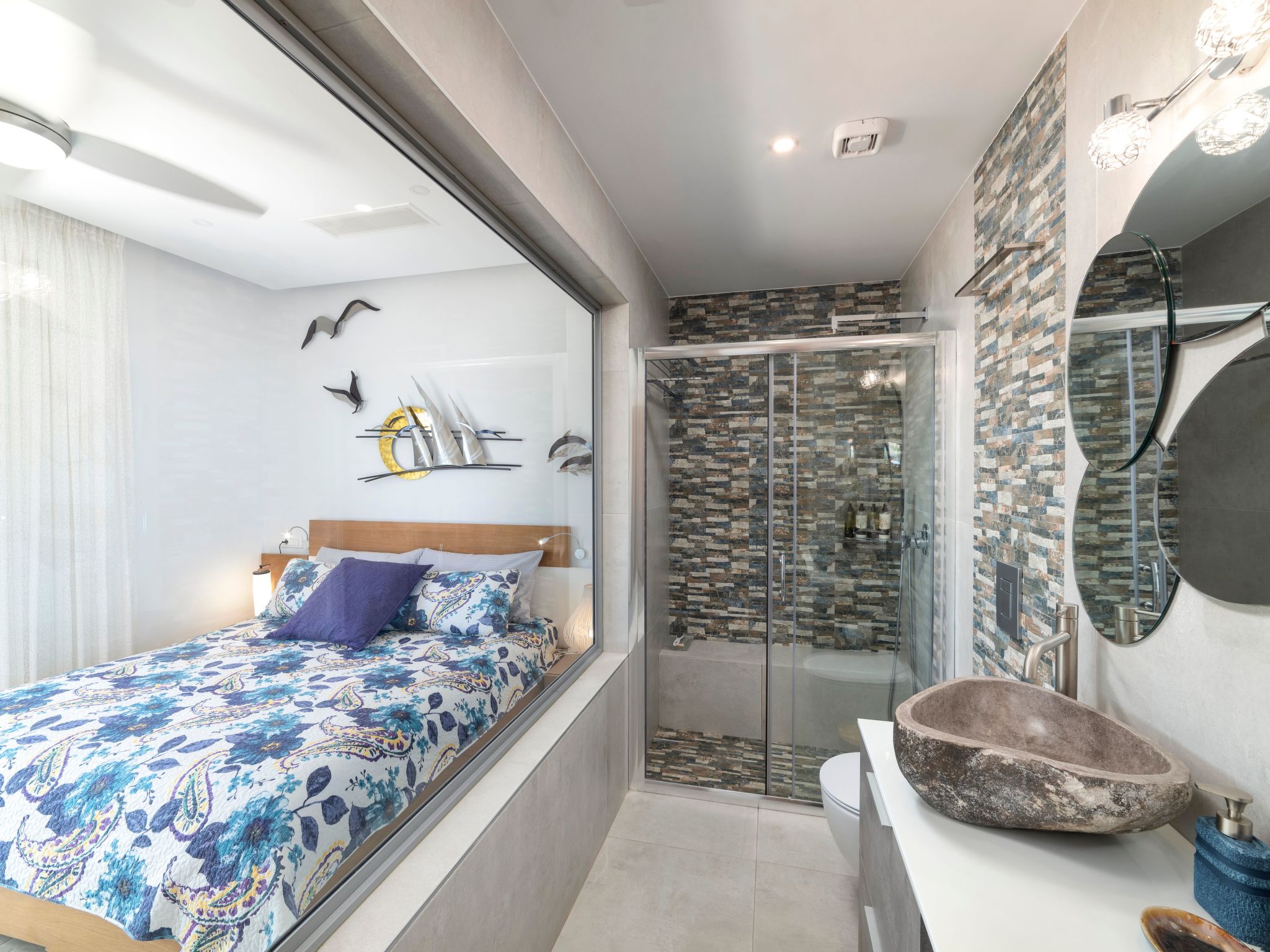 Villa Galilean Moons für 16 Personen und 8 Kinder-Image-tags.info