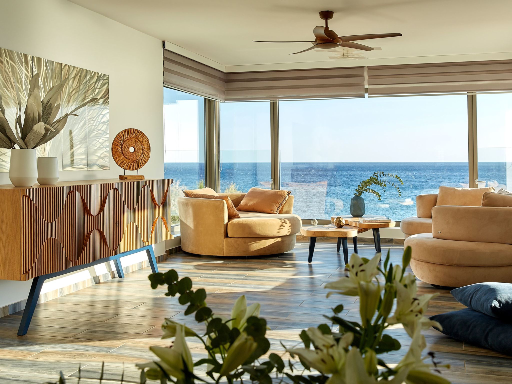 Villa Galilean Moons für 16 Personen und 8 Kinder-Image-tags.info