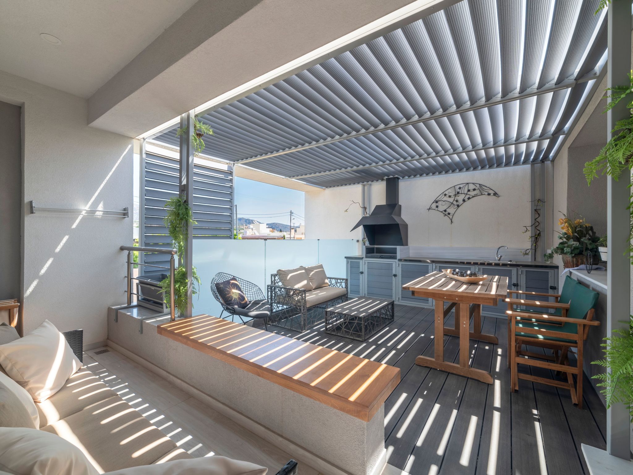 Villa Galilean Moons für 16 Personen und 8 Kinder-Image-tags.info