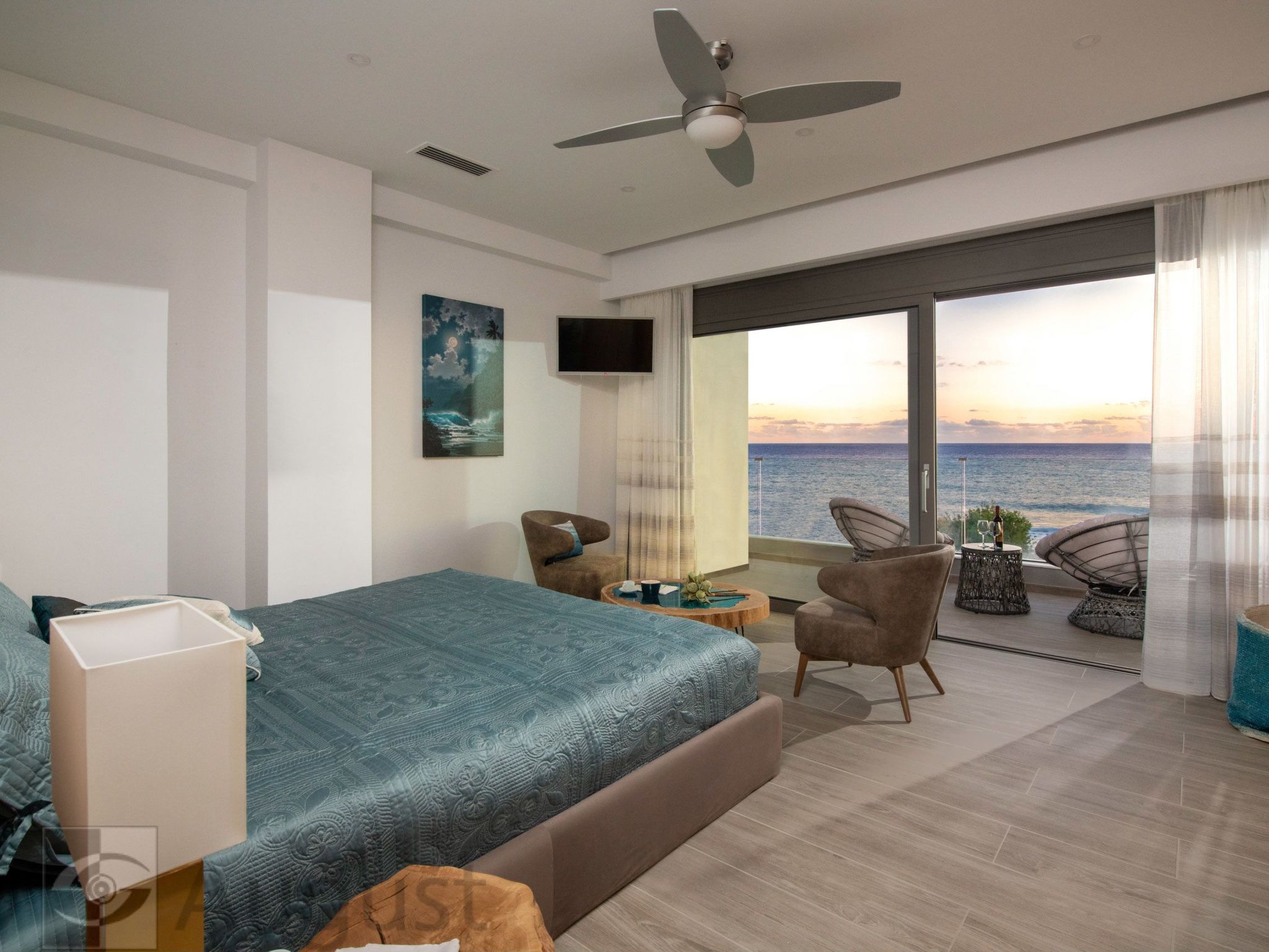 Stilvolle Wohnung mit atemberaubendem Ausblick-Image-tags.info