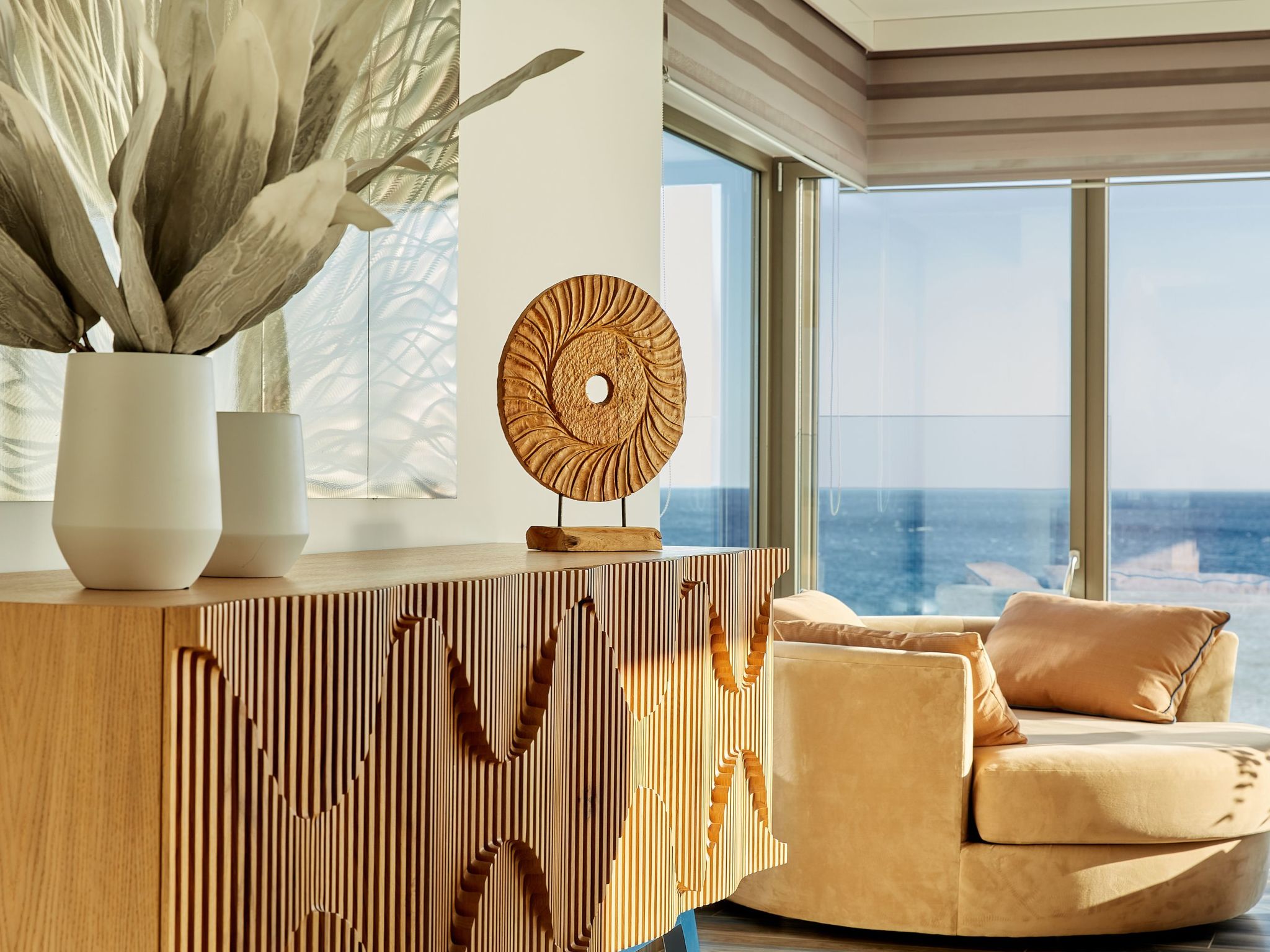 Stilvolle Wohnung mit atemberaubendem Ausblick-Image-tags.info