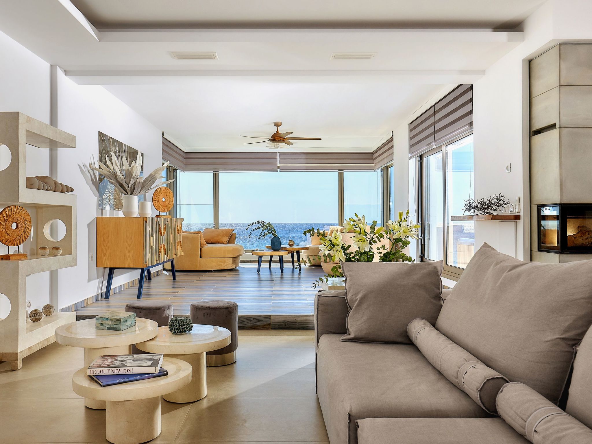 Stilvolle Wohnung mit atemberaubendem Ausblick-Image-tags.info