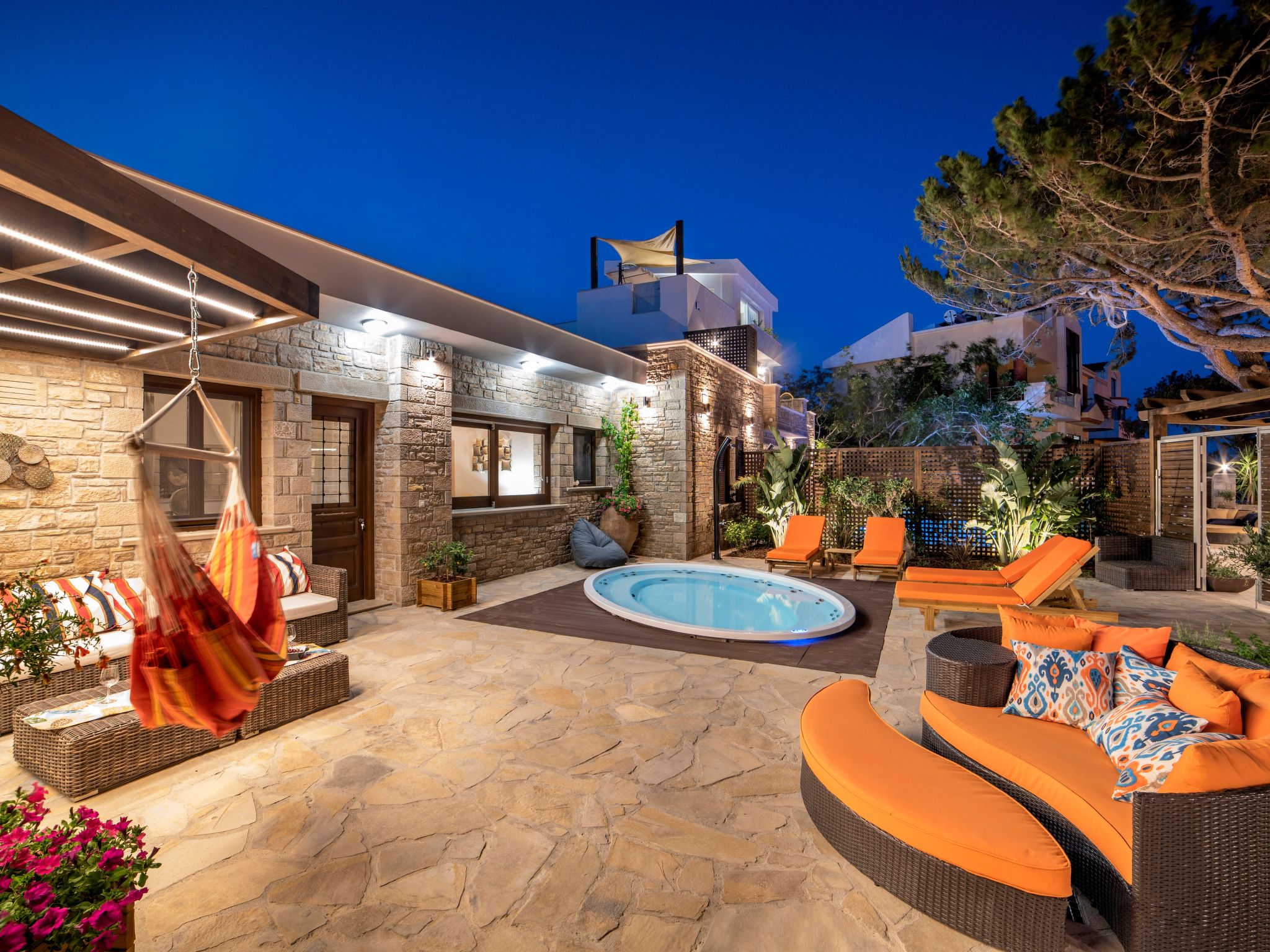 Paradisos für 14 Personen und 4 Kinder-Binnen