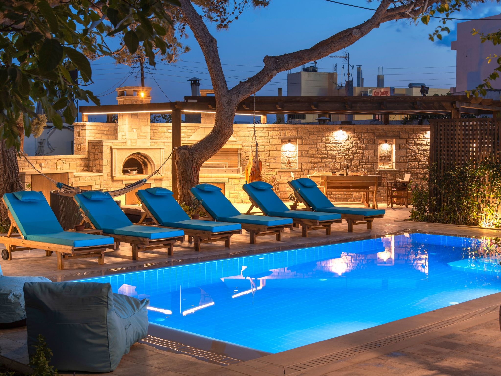 Luxuriöses Ferienhaus mit heizbarem Infinitypool-Binnen