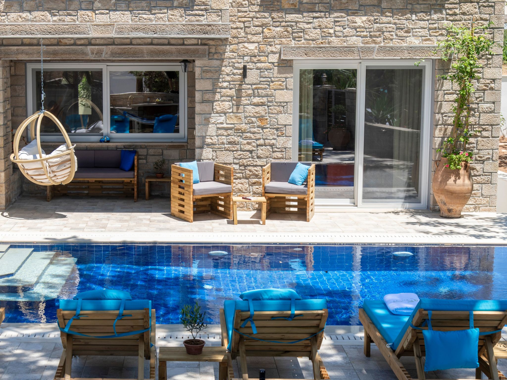 Luxuriöses Ferienhaus mit heizbarem Infinitypool-Binnen