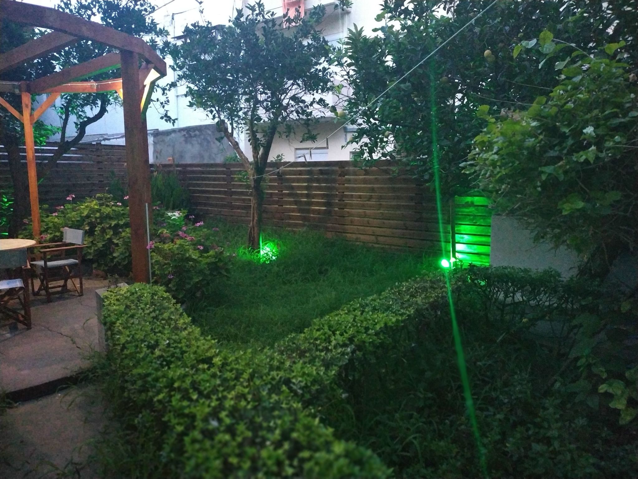 Downtown home Garten mit privatem Garten