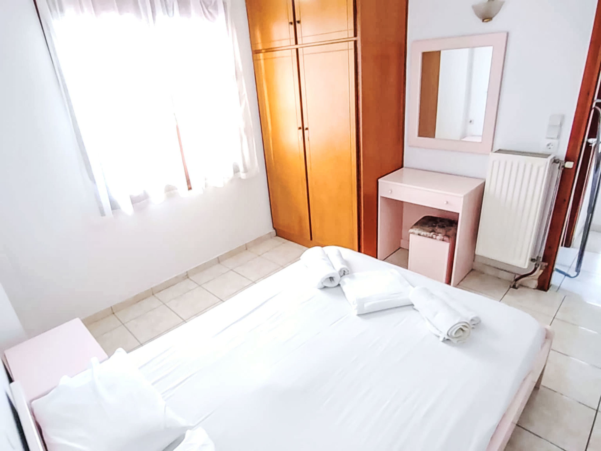 Sunny apartment number 1 - Binnen