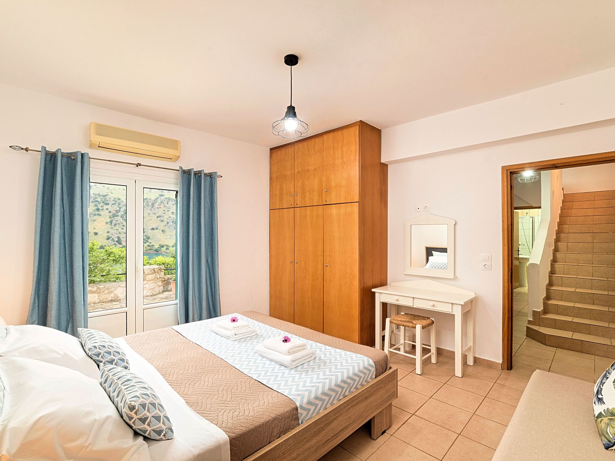 Für 16 Personen in Kavallos, Kreta (West-Kreta)-Image-tags.info