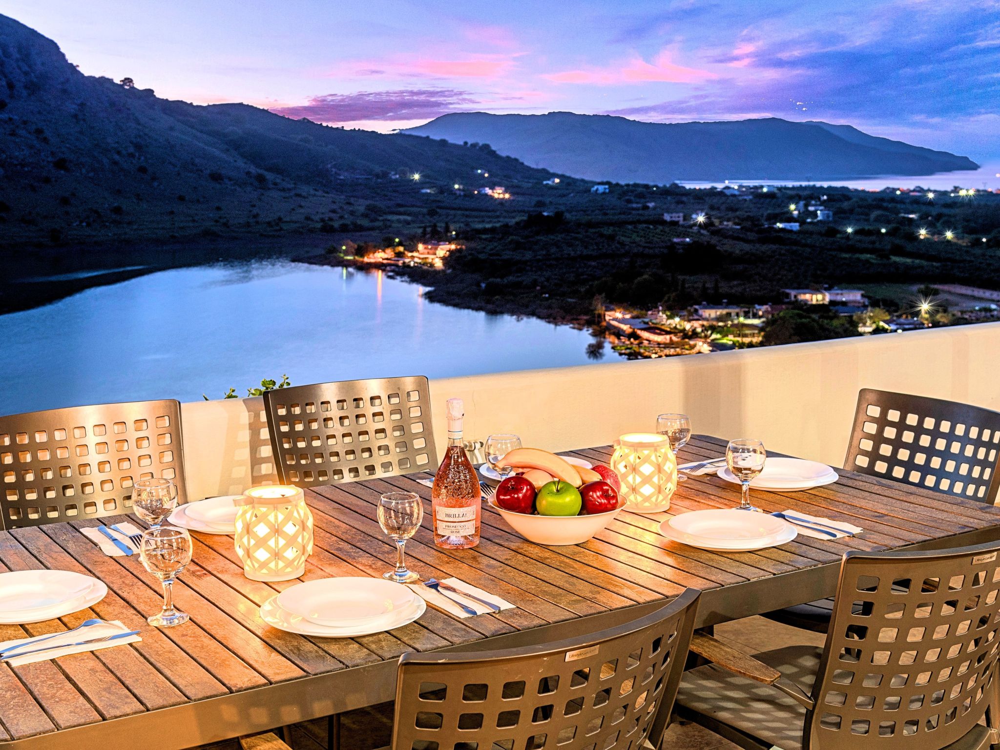 Für 16 Personen in Kavallos, Kreta (West-Kreta)-Image-tags.info