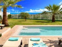 Sunlight Villa Beheizter Pool