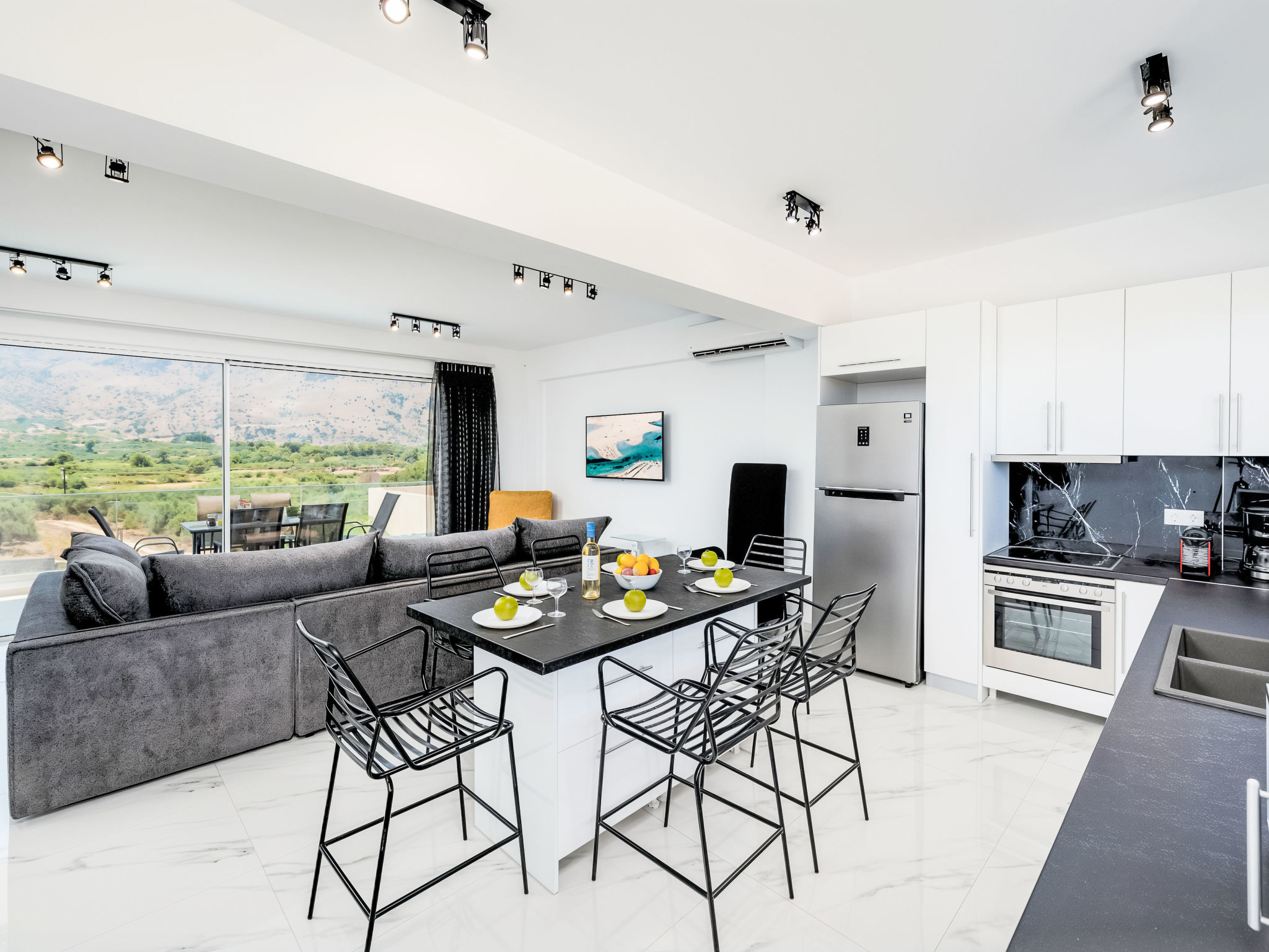 Maison Luminosa Luxus-Villa – Cuisine et coin repas, photo 12 sur 34