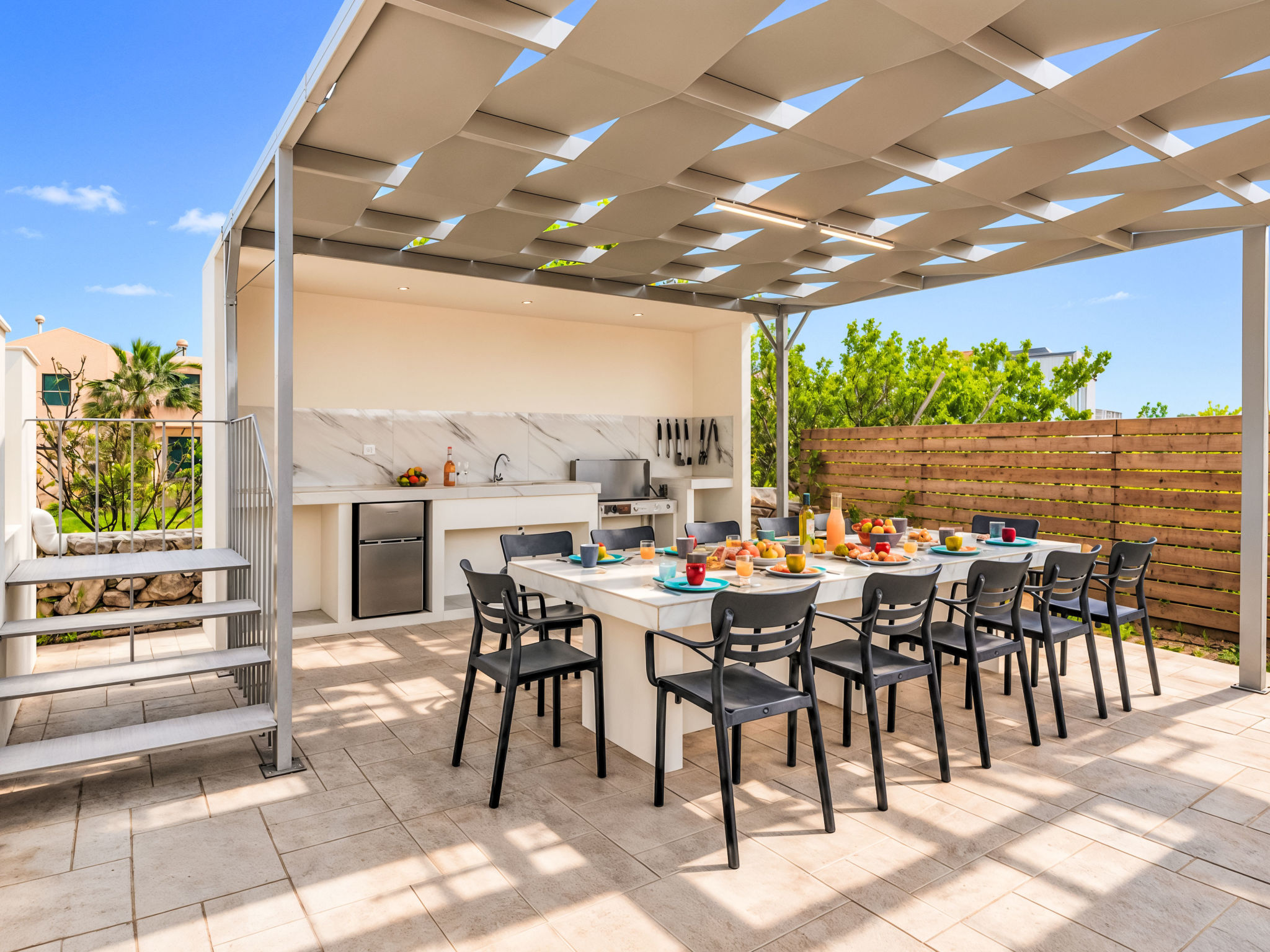 Maison Luminosa Luxus-Villa – Cuisine et coin repas, photo 16 sur 34