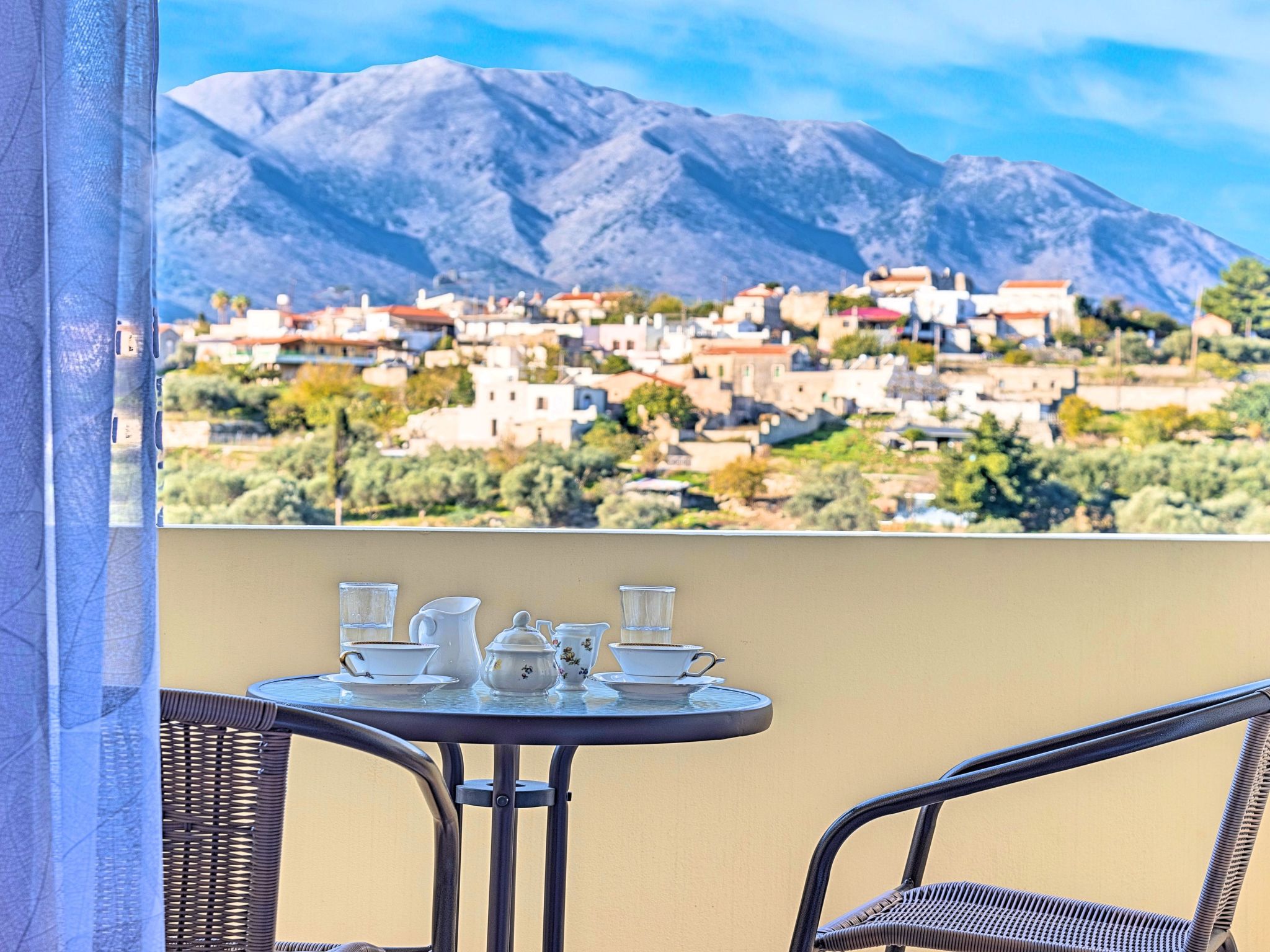 Für 12 Personen in Episkopi, Kreta (West-Kreta)-Image-tags.info