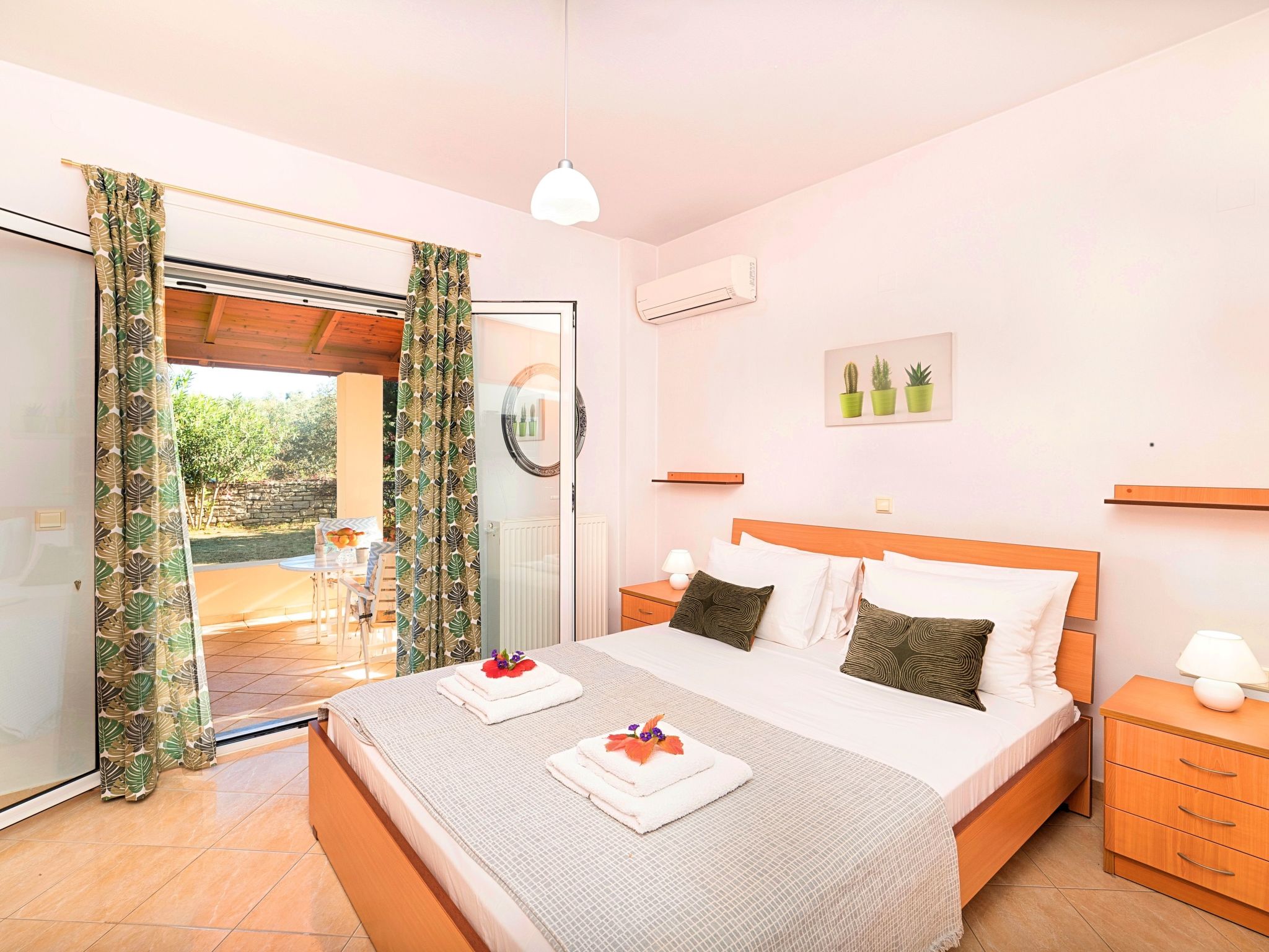 Für 12 Personen in Episkopi, Kreta (West-Kreta)-Image-tags.info