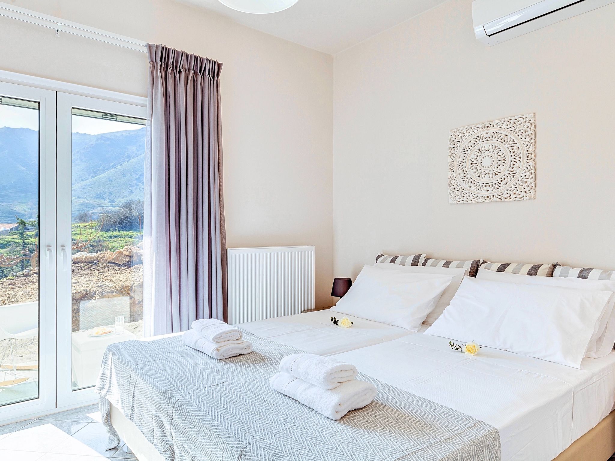 Für 12 Personen in Kournas, Kreta (West-Kreta)-Image-tags.info